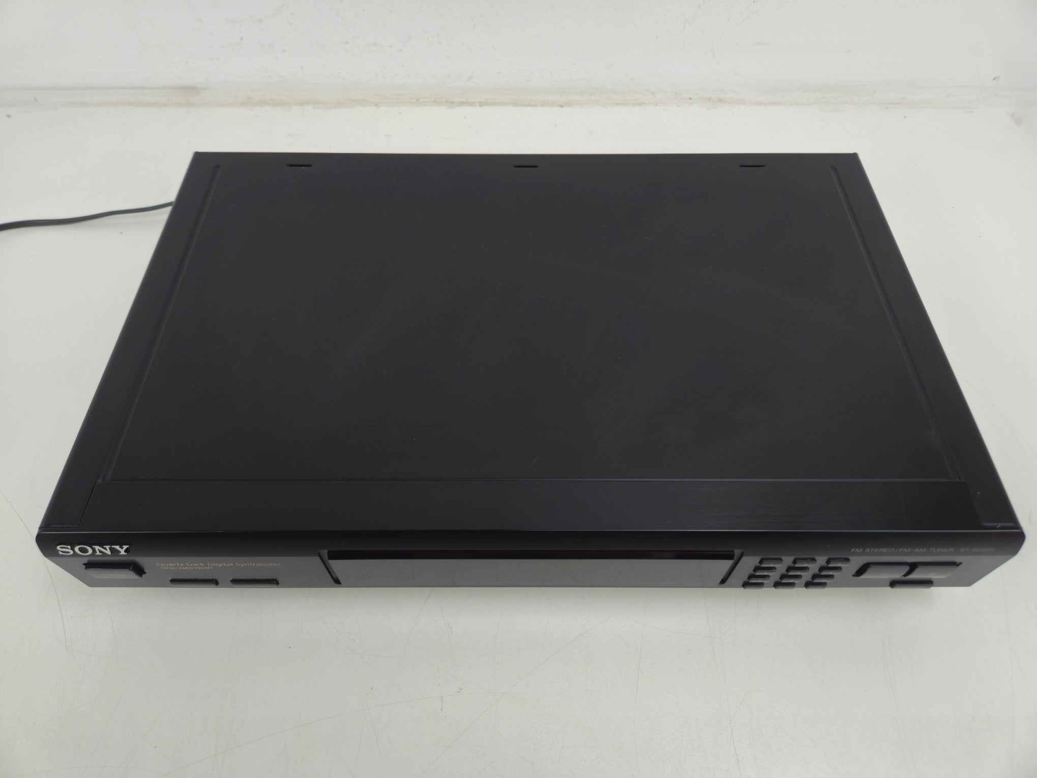 Sony ST - SE200 FM stereo / FM - AM Tuner