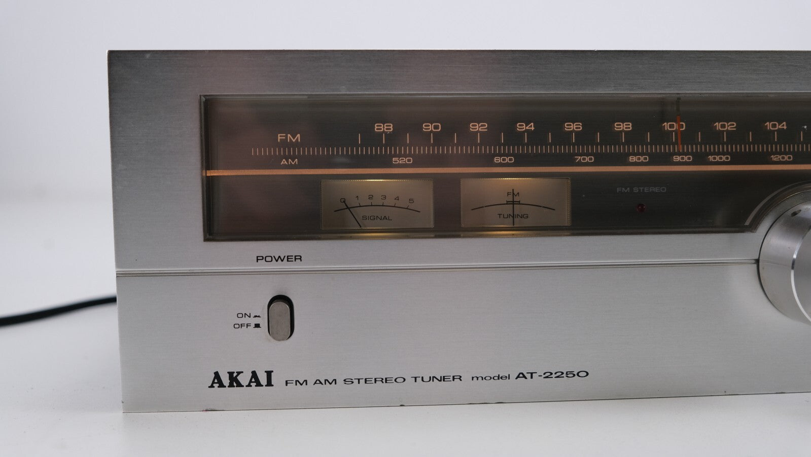 Akai AT-2250 - Stereo Tuner
