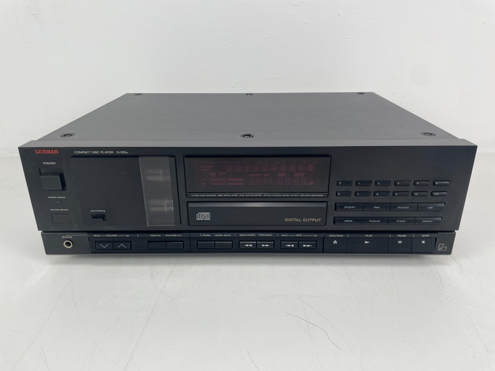 Luxman D-105u CD Player – Mint Condition – Tube Output – New Belts Installed