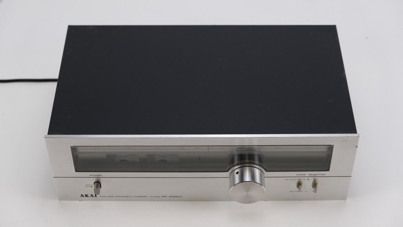 Akai AT-2250 - Stereo Tuner