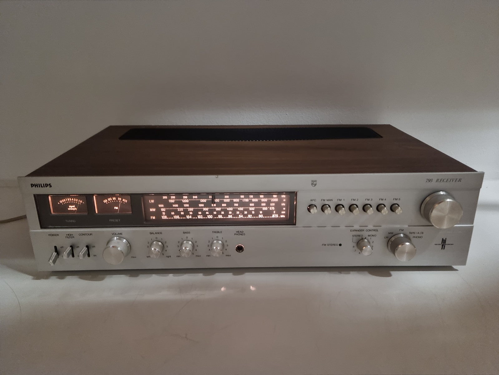Philips 793 Receiver - With new power cable