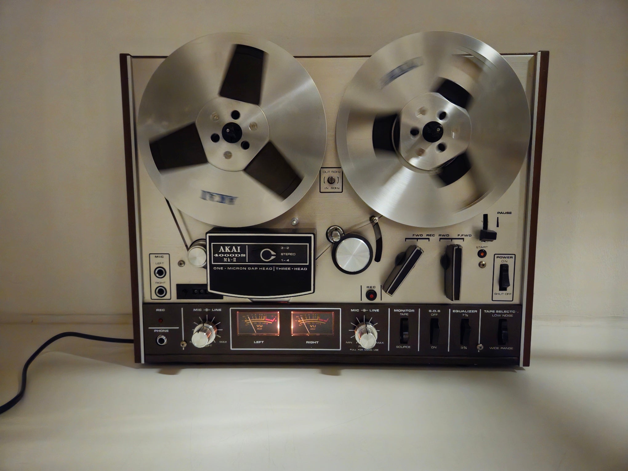 Akai - 4000DS - MK-II - Stereo Reel to Reel Tape Recorder - Belts and Transitors replaced