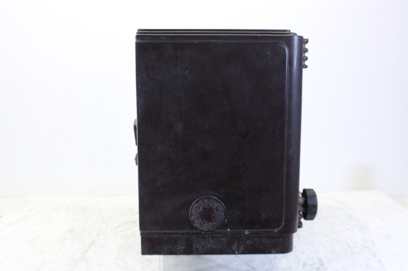 Paillard 433 vintage bakelite tube radio
