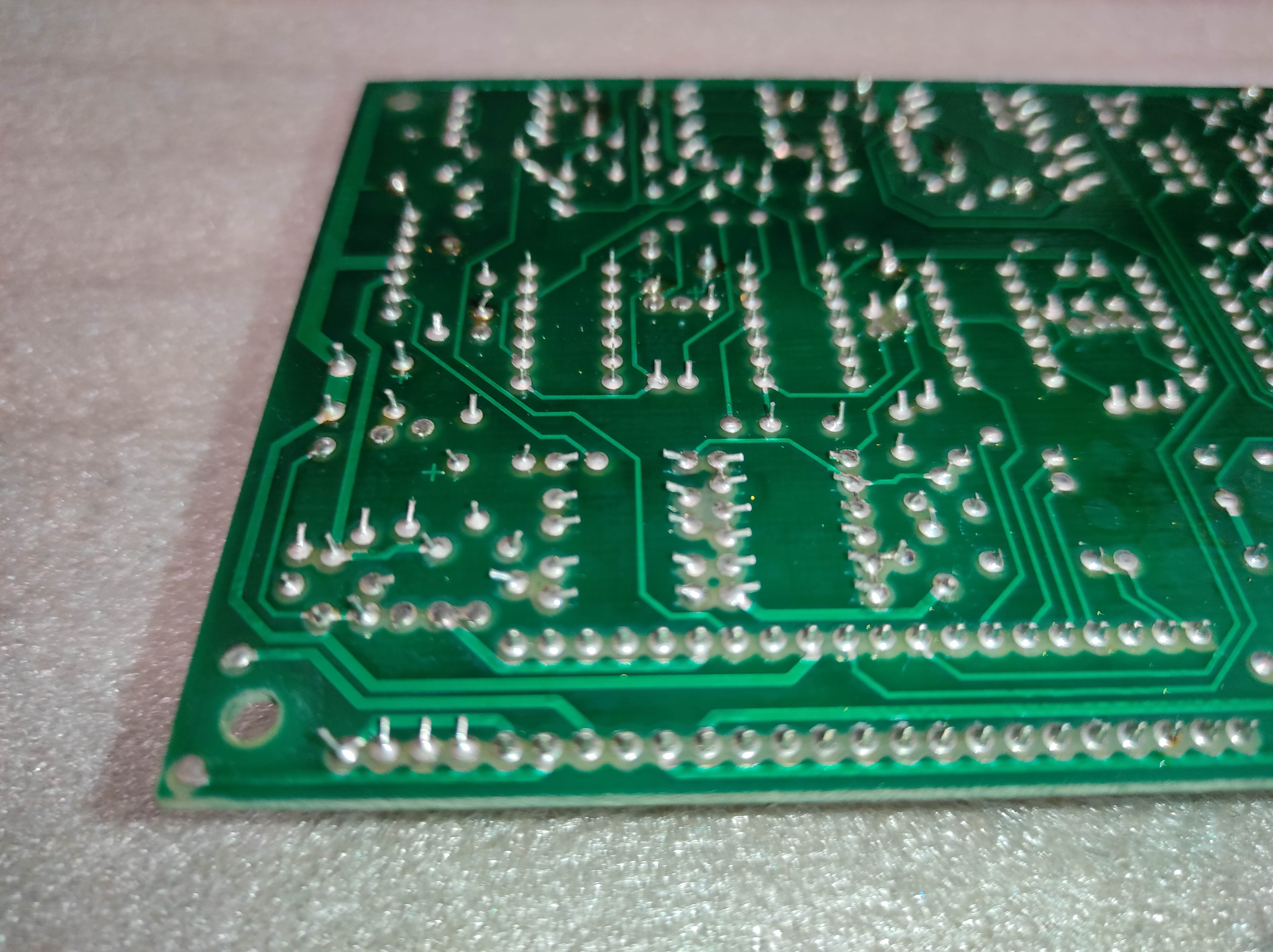 Revox B795 turntable main PCB not checked, for parts