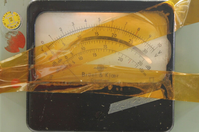 Brüel & Kjaer Electronic Voltmeter Type 2409 (no.4)
