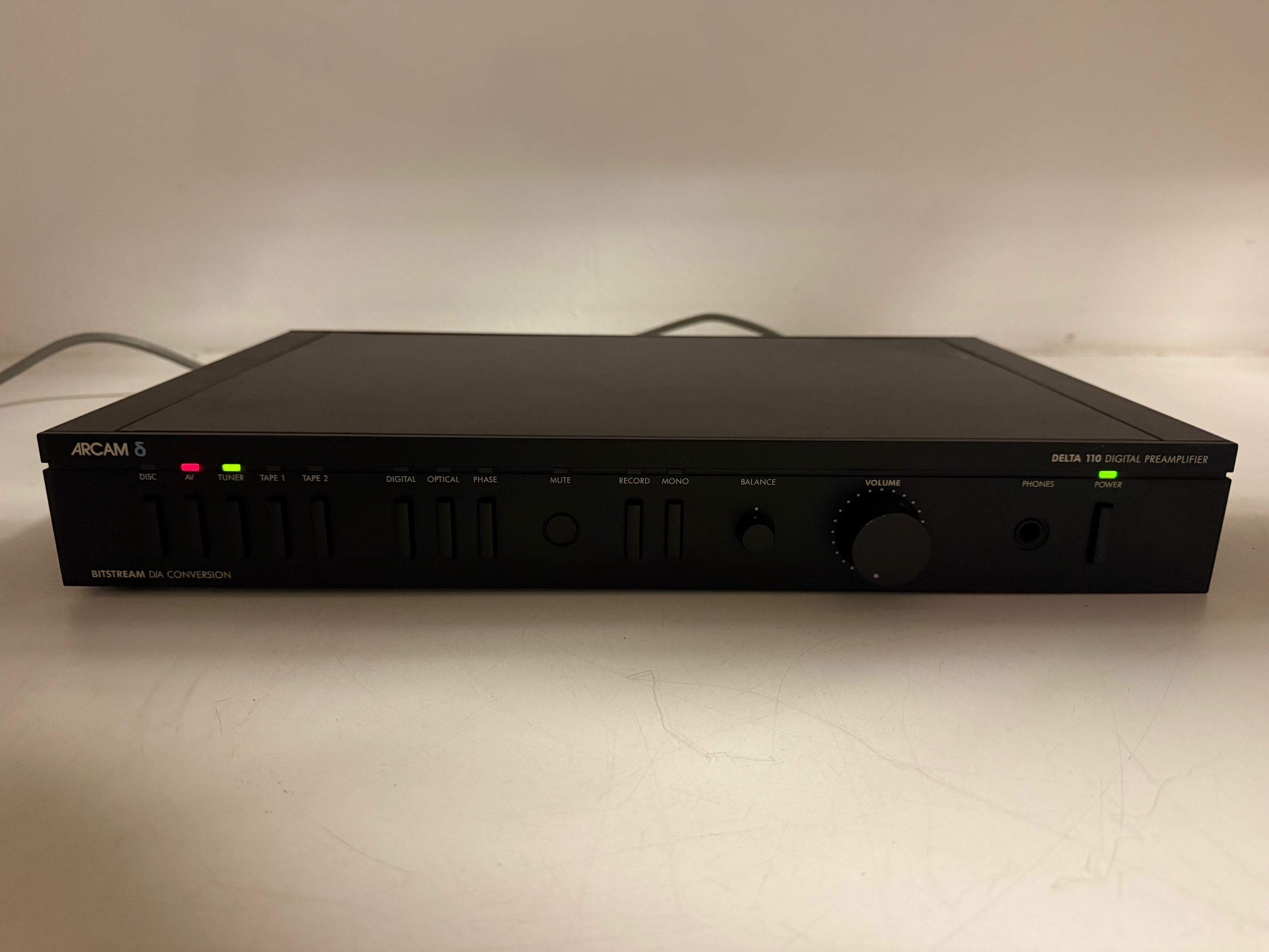 Arcam Delta 110 digitale voorversterker