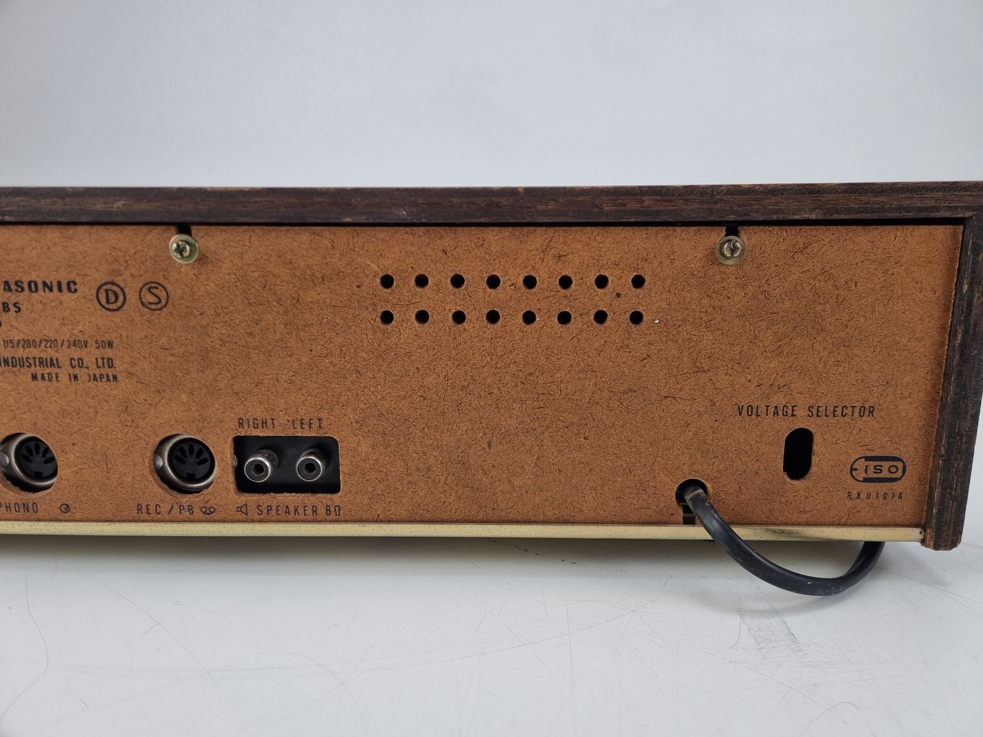 Panasonic RE-7720BS - FM-AM Stereo - Nieuwe verlichting - Potentiometer gereinigd
