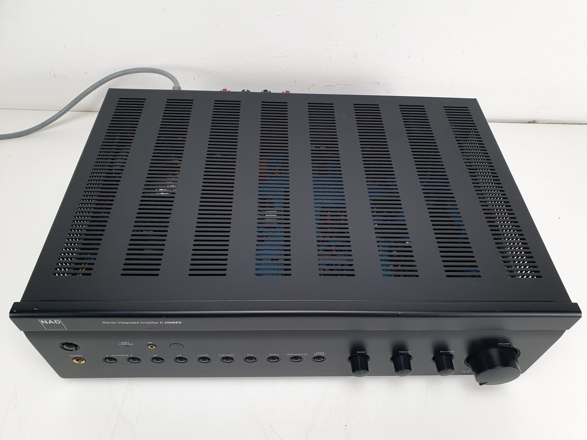 NAD C356BEE geïntegreerde versterker - Volledig nagekeken en onderhouden