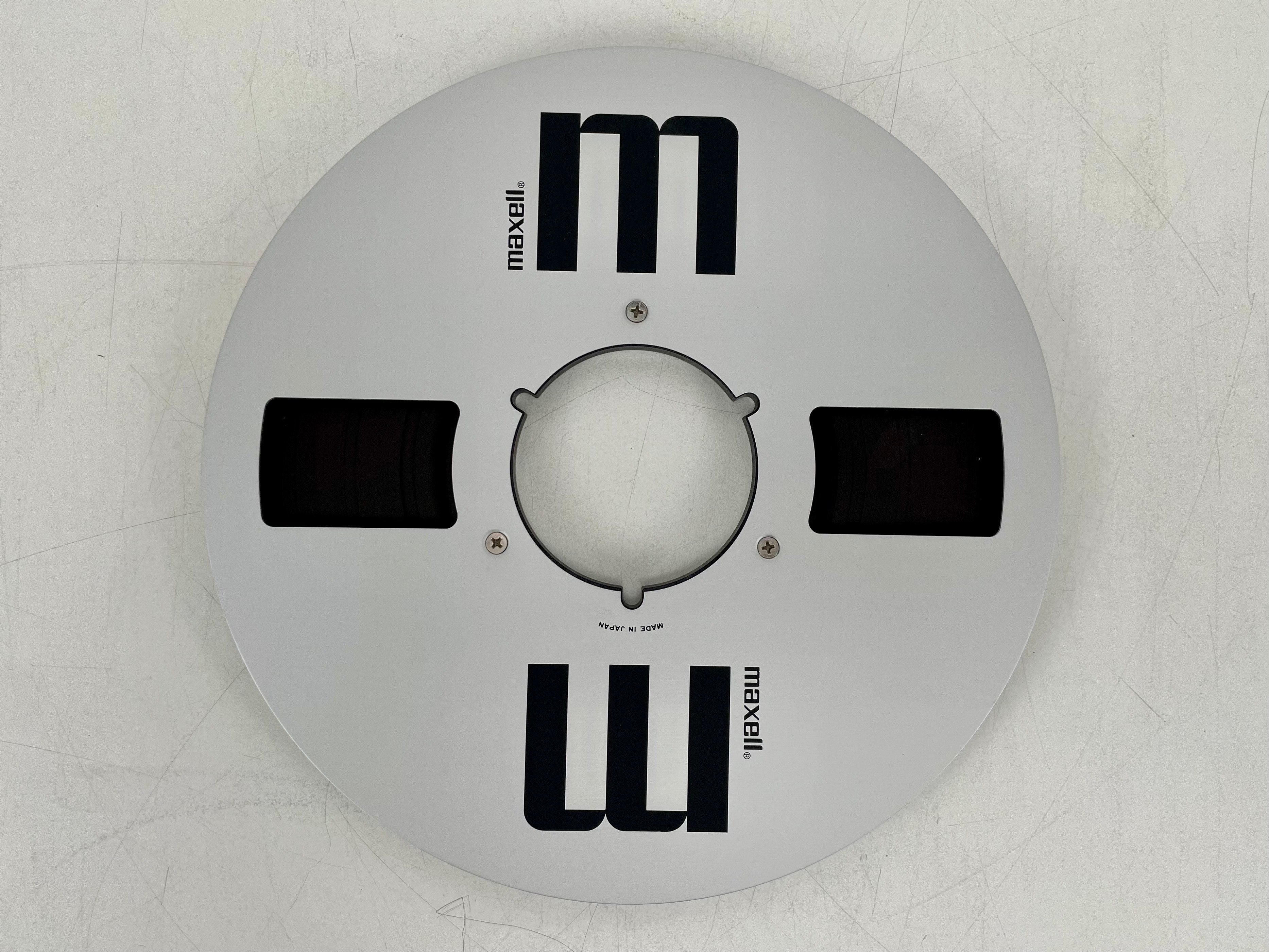 Maxell 1.4'' NAB Metal Reel - Audio tape - Looks new