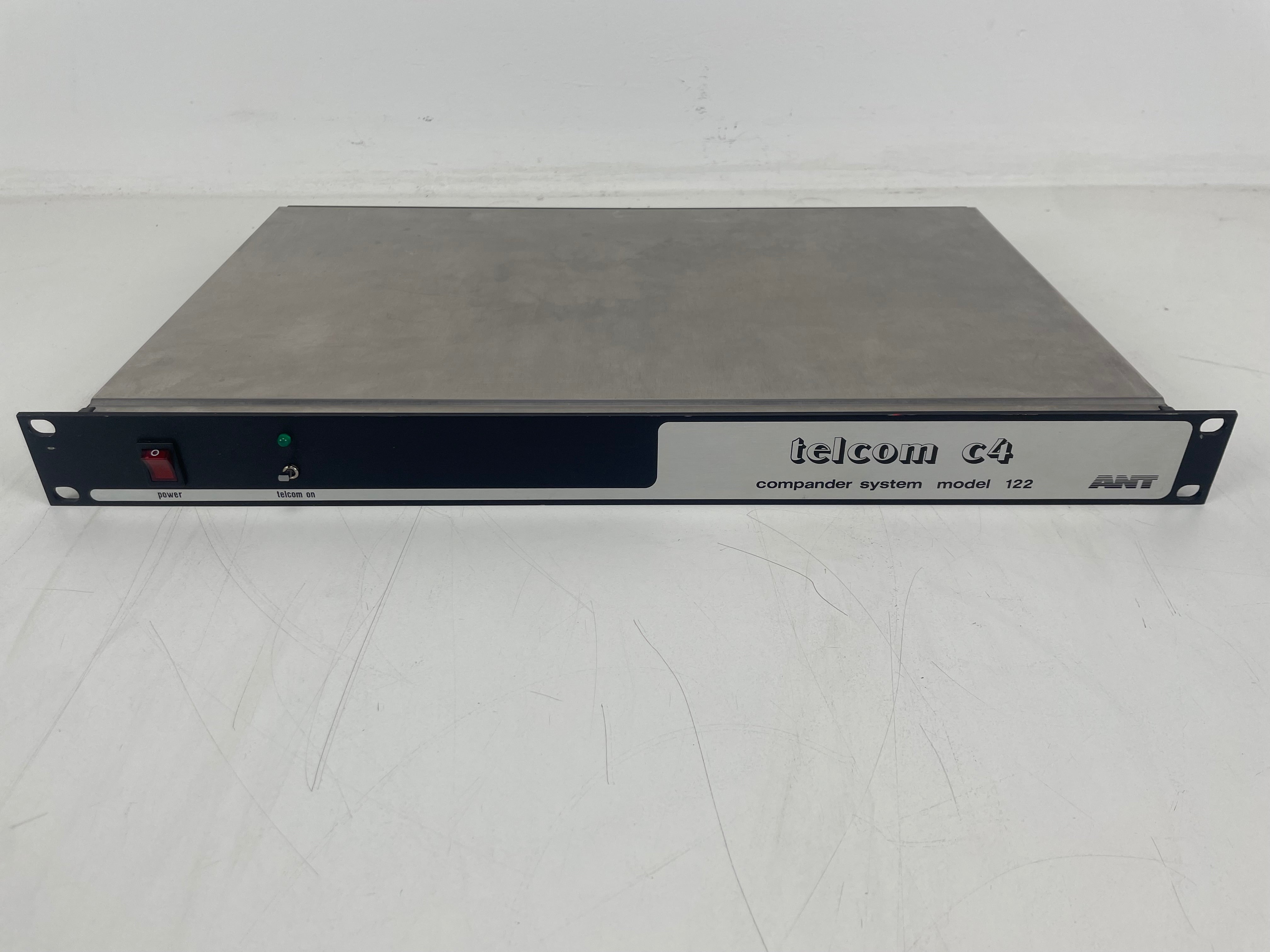 ANT - Telcom C4 - 122 - Compander System