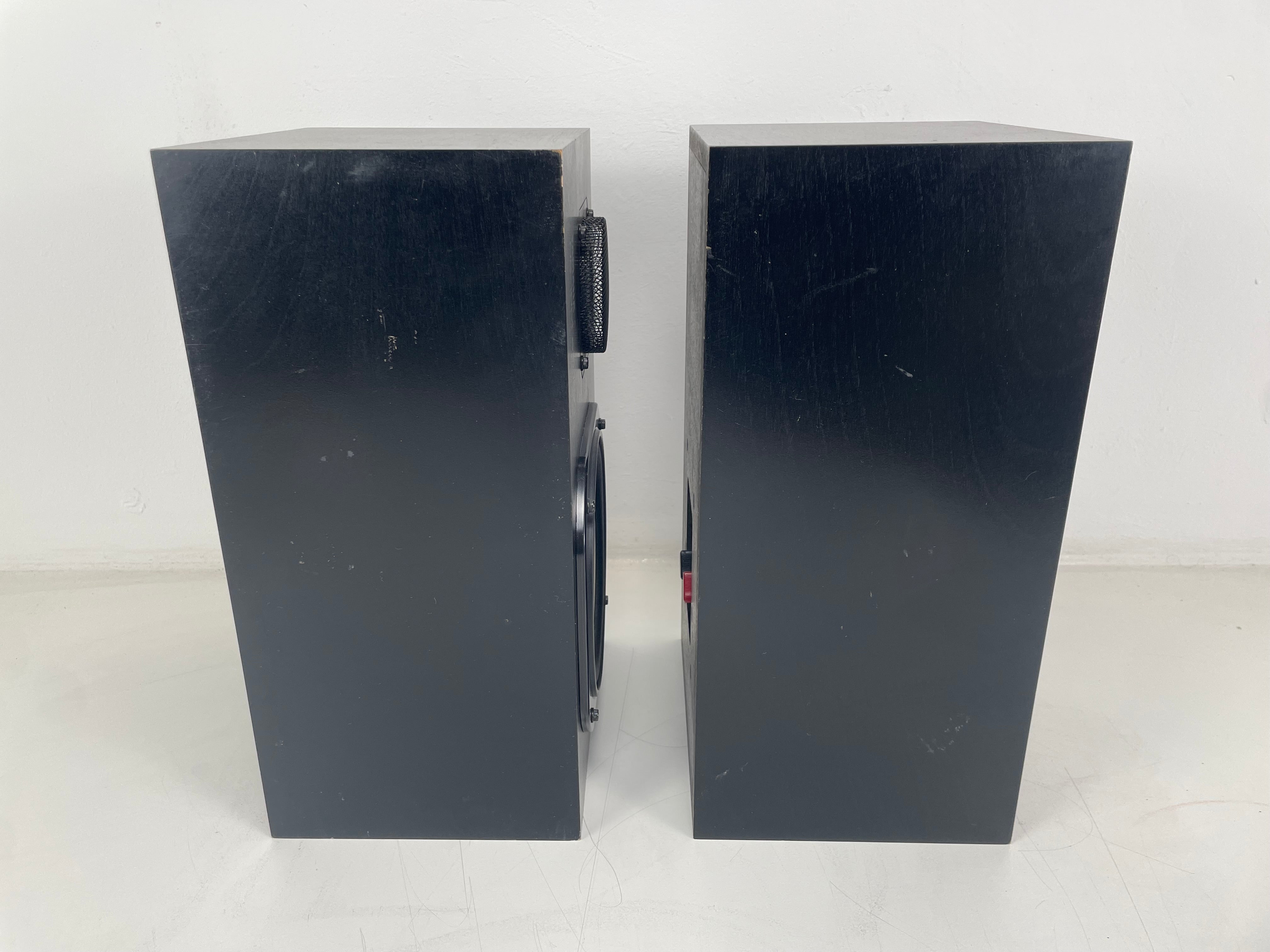 Yamaha - NS-10M - Passive Studio Monitor Set - 60Hz to 20kHz - 6 Ohm - Matched Pair