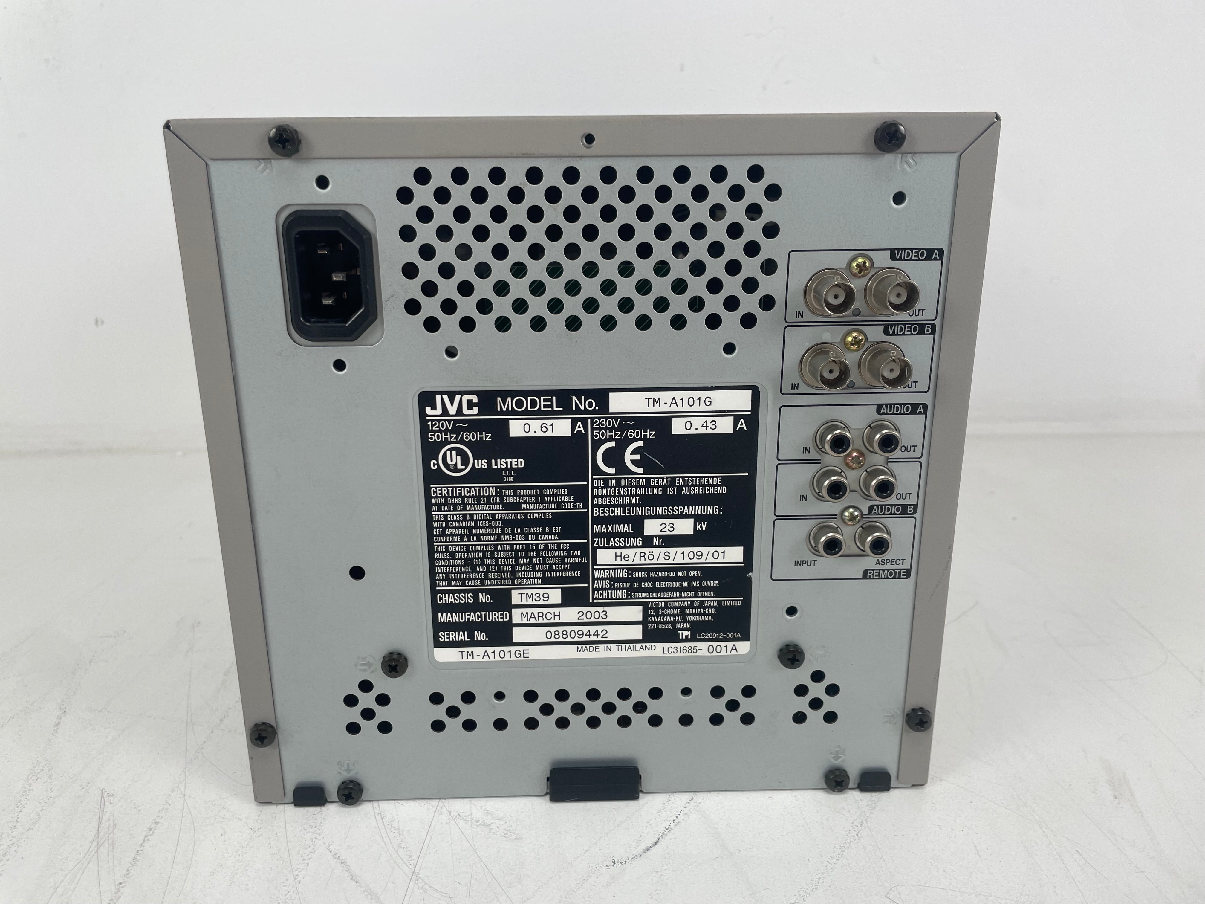 JVC - TM-A101G(E) - Portable CRT Monitor
