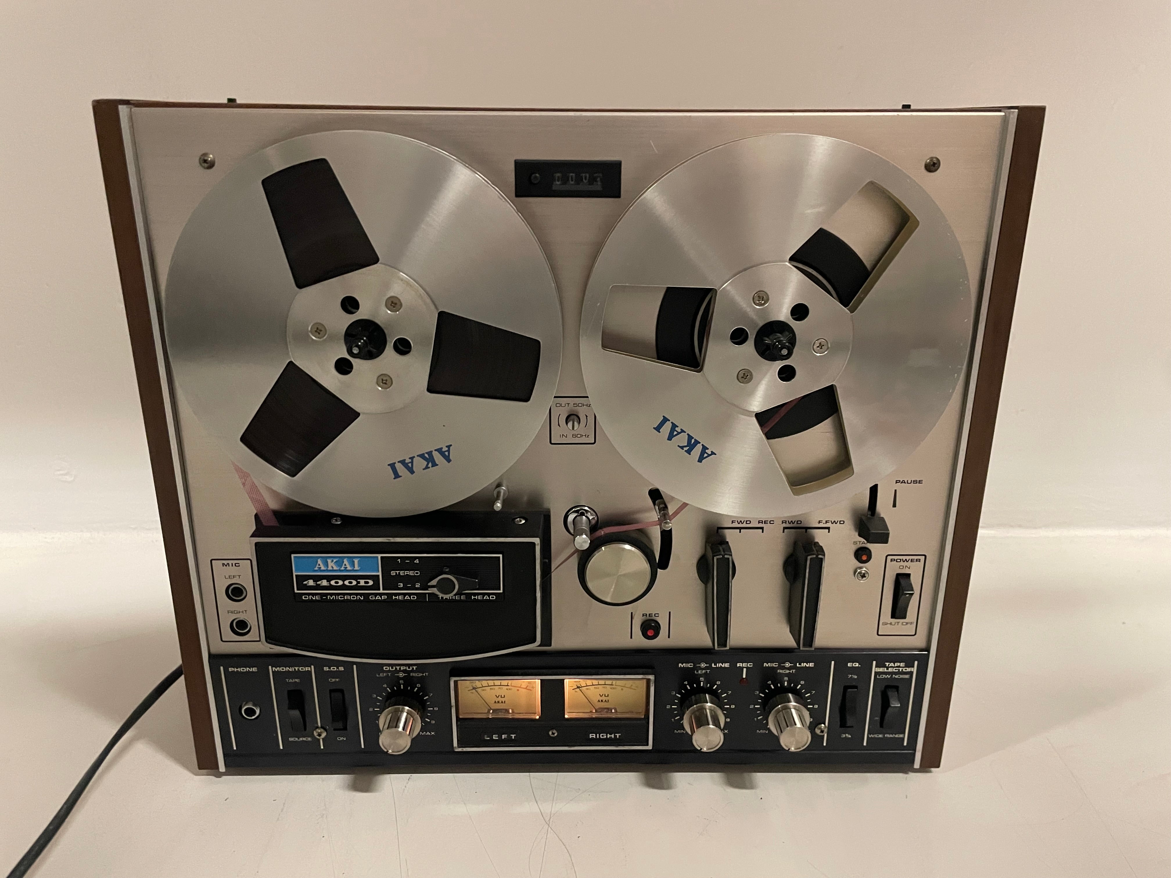 Akai - 4400D - Reel to Reel Deck - 3-Head - 18 CM - Serviced (Repaired)
