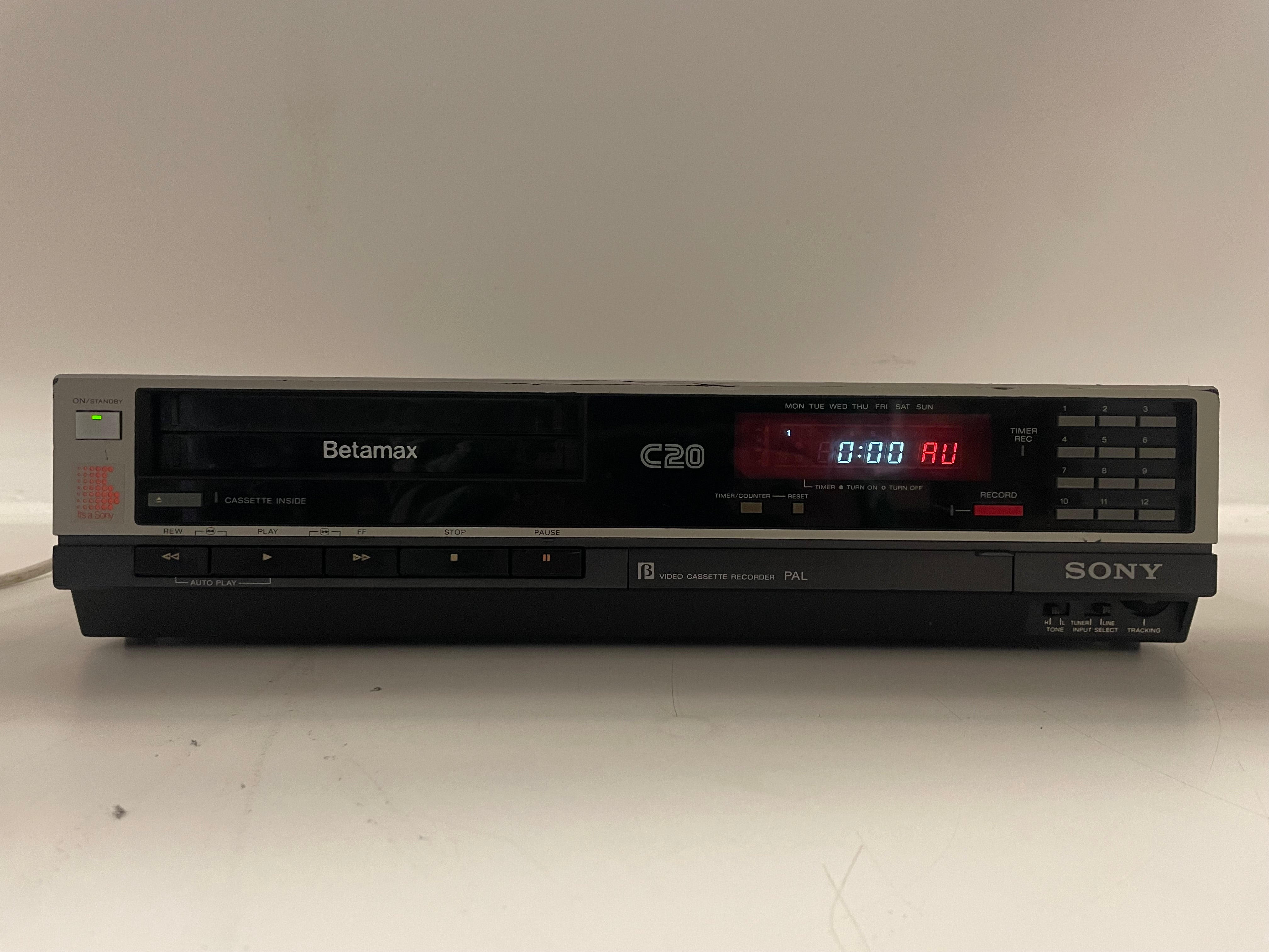 Sony - SLC20E - Betamax - Video Cassette Recorder - Serviced (Recapped/Repaired)