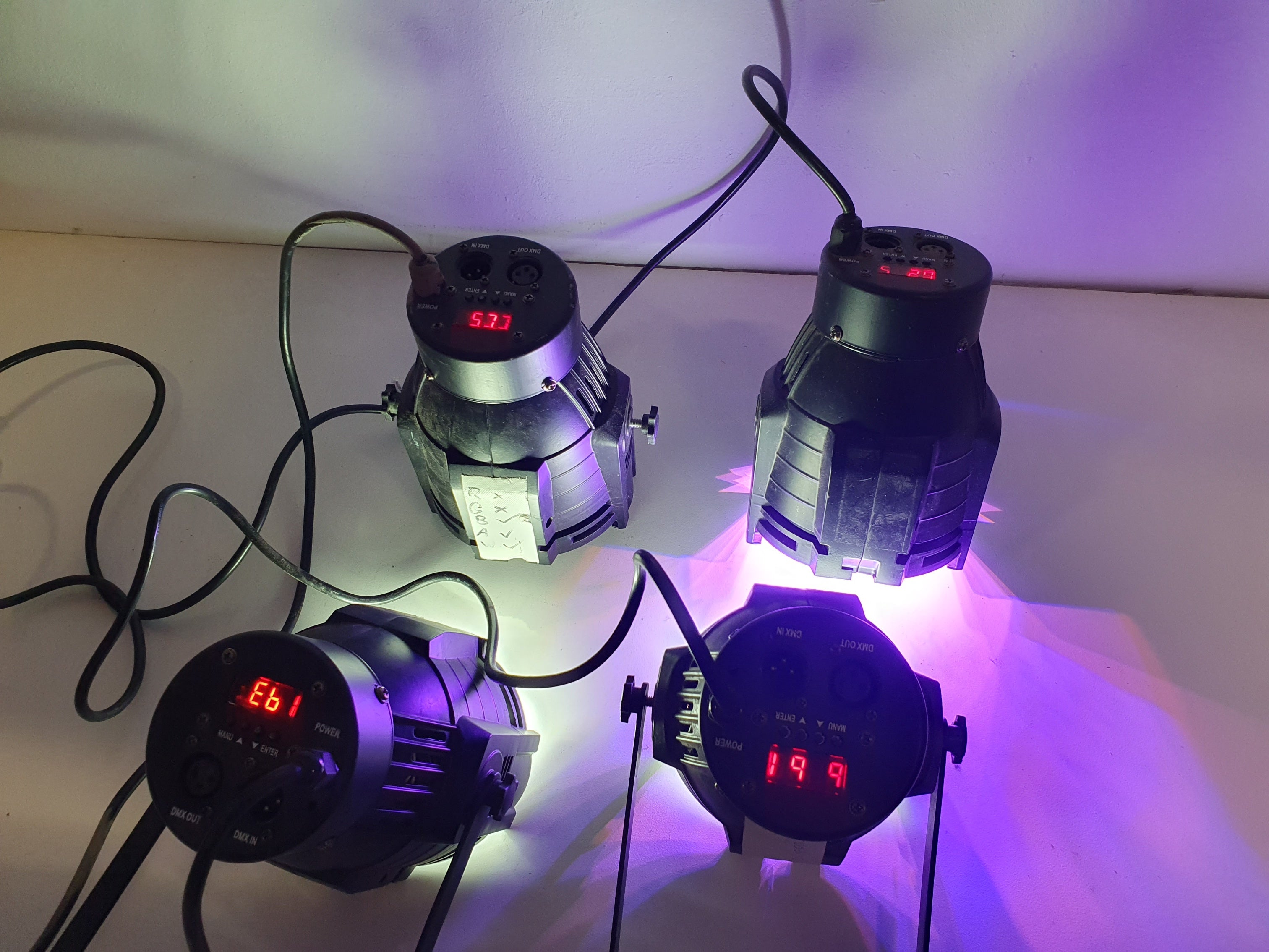 Unknown Lot with 4x led stage light