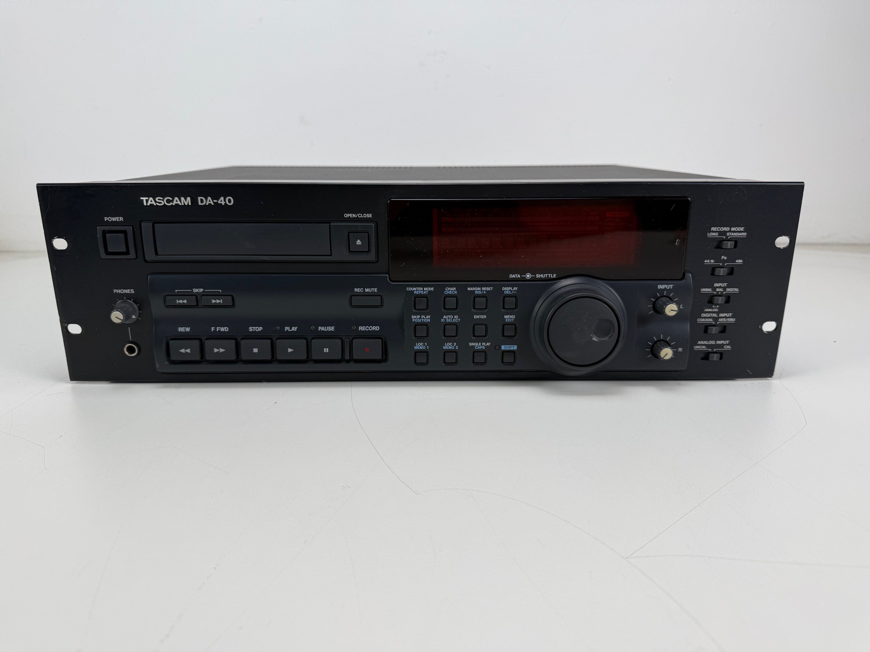Tascam DA 40 Professional DAT Recorder - Serviced