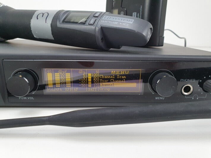 LD Systems SET with win42 R2 ÙHF receiver, win42 BP beltpack, win42 MD Mic - 734-766 MHz
