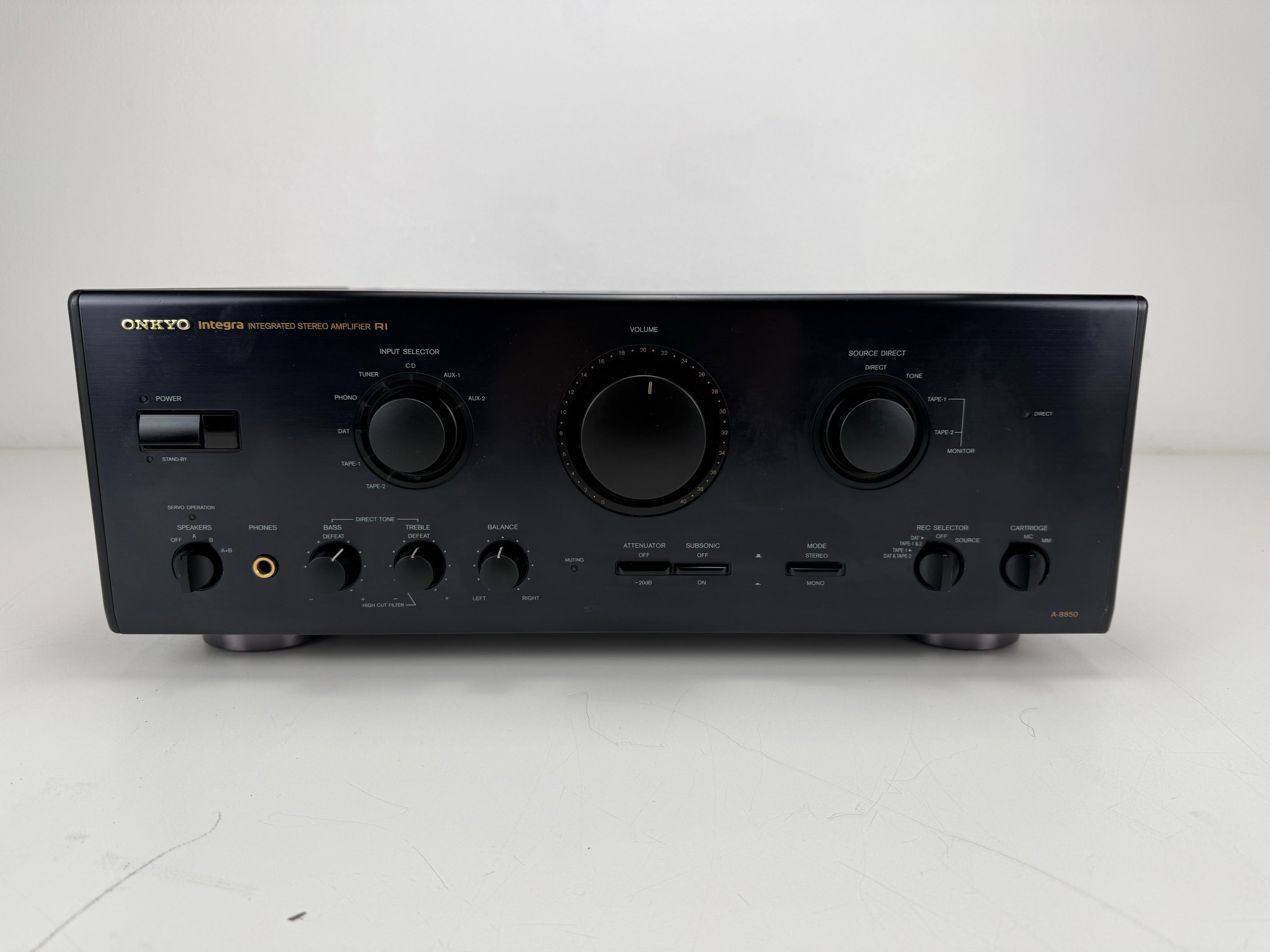 Onkyo A-8850 geïntegreerde stereo versterker - 80 watt bij 8 ohm