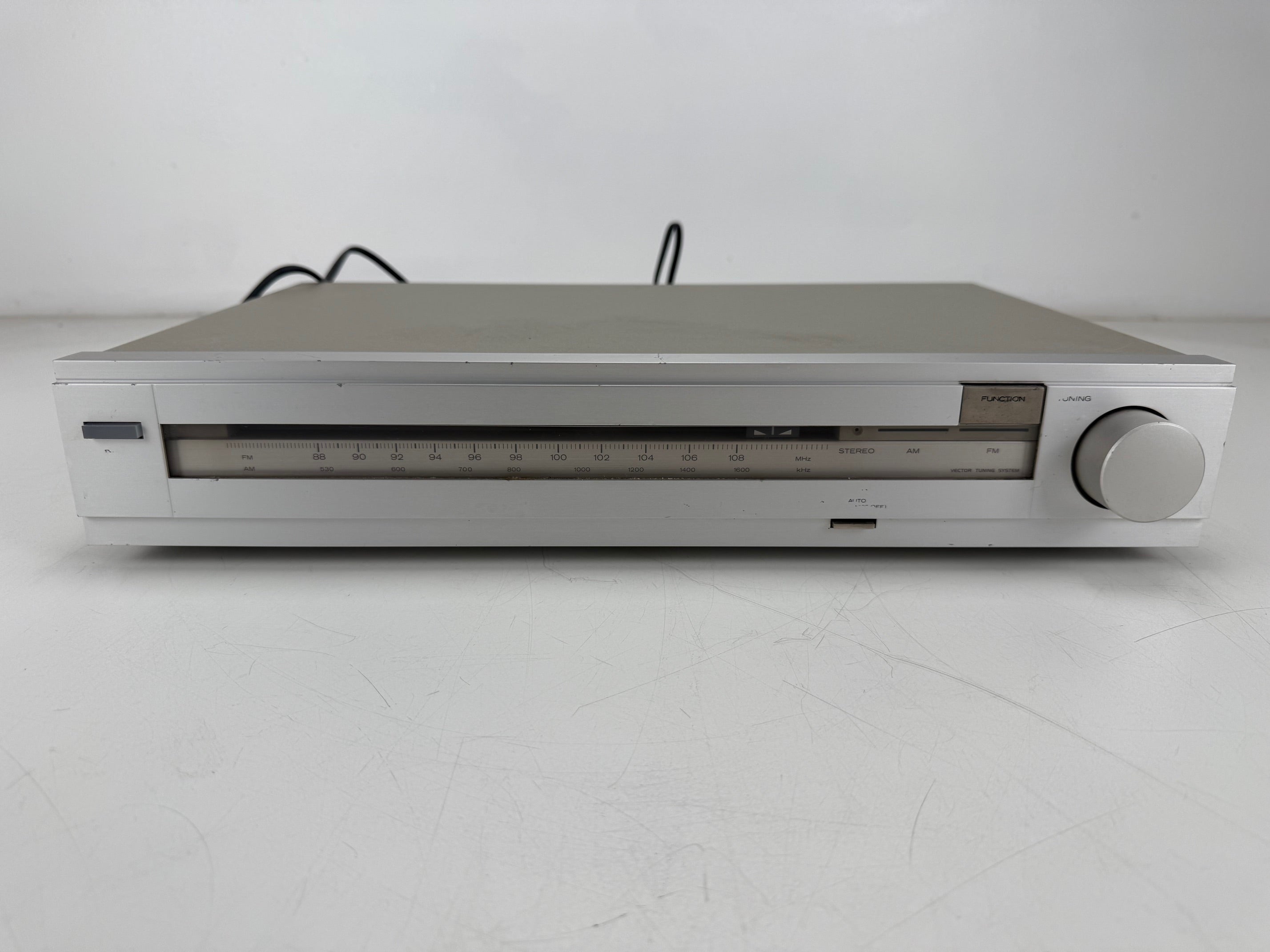 Hitachi FT-3400 stereo tuner - Nieuwe schaalverlichting