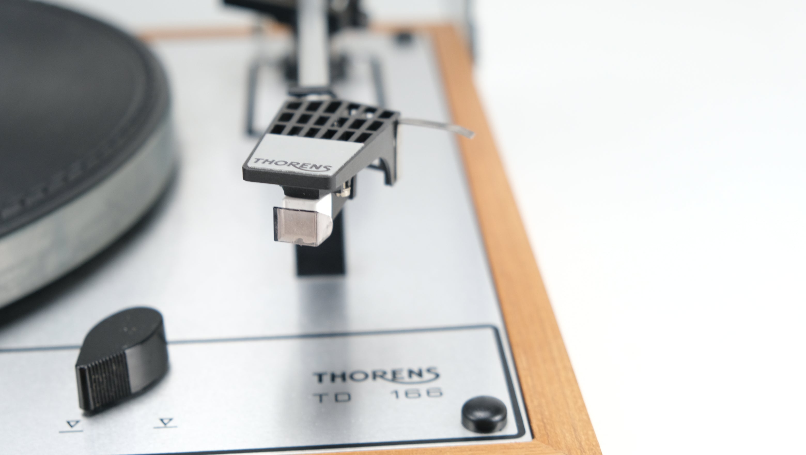 Thorens TD 166 - Turntable
