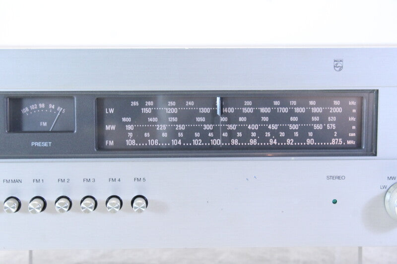 Philips 694 - AM FM - Stereo Tuner