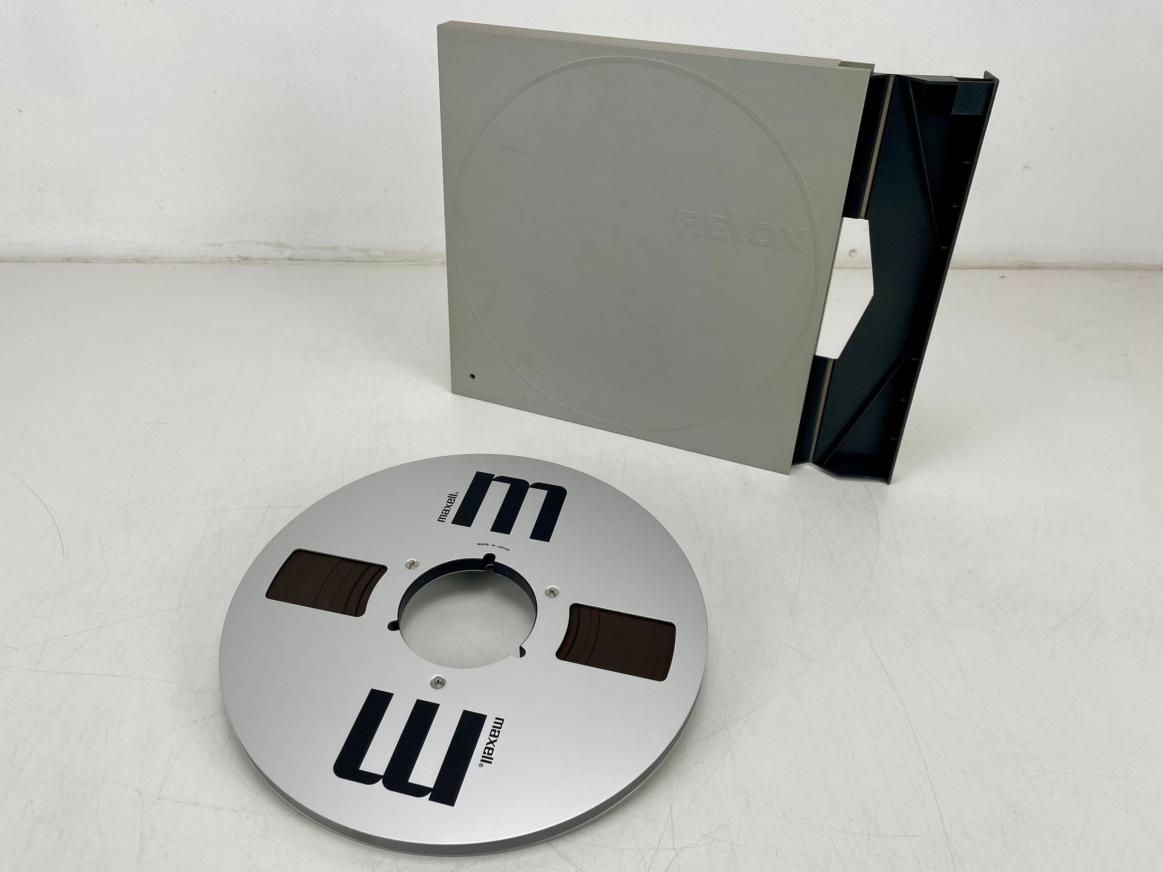 Maxell 1.4'' NAB Metal Reel - Audio tape - Looks new