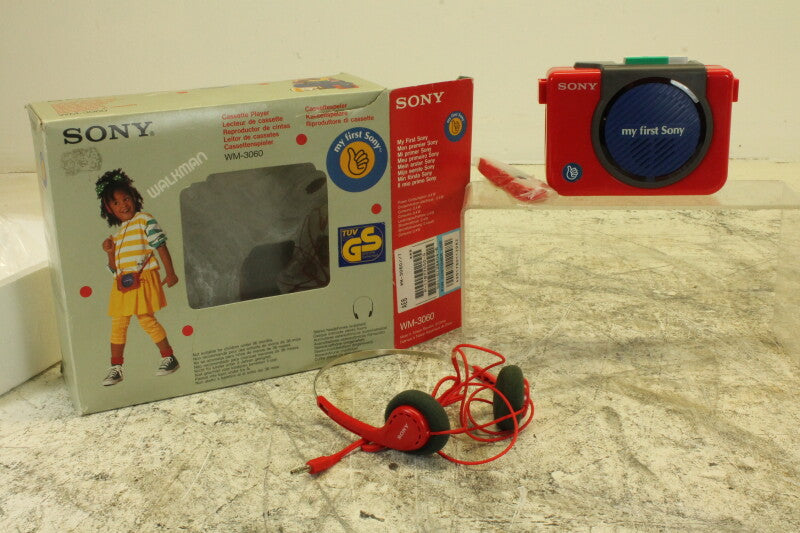 Sony My First Sony - WM-3060 - Walkman /w accessories and original box