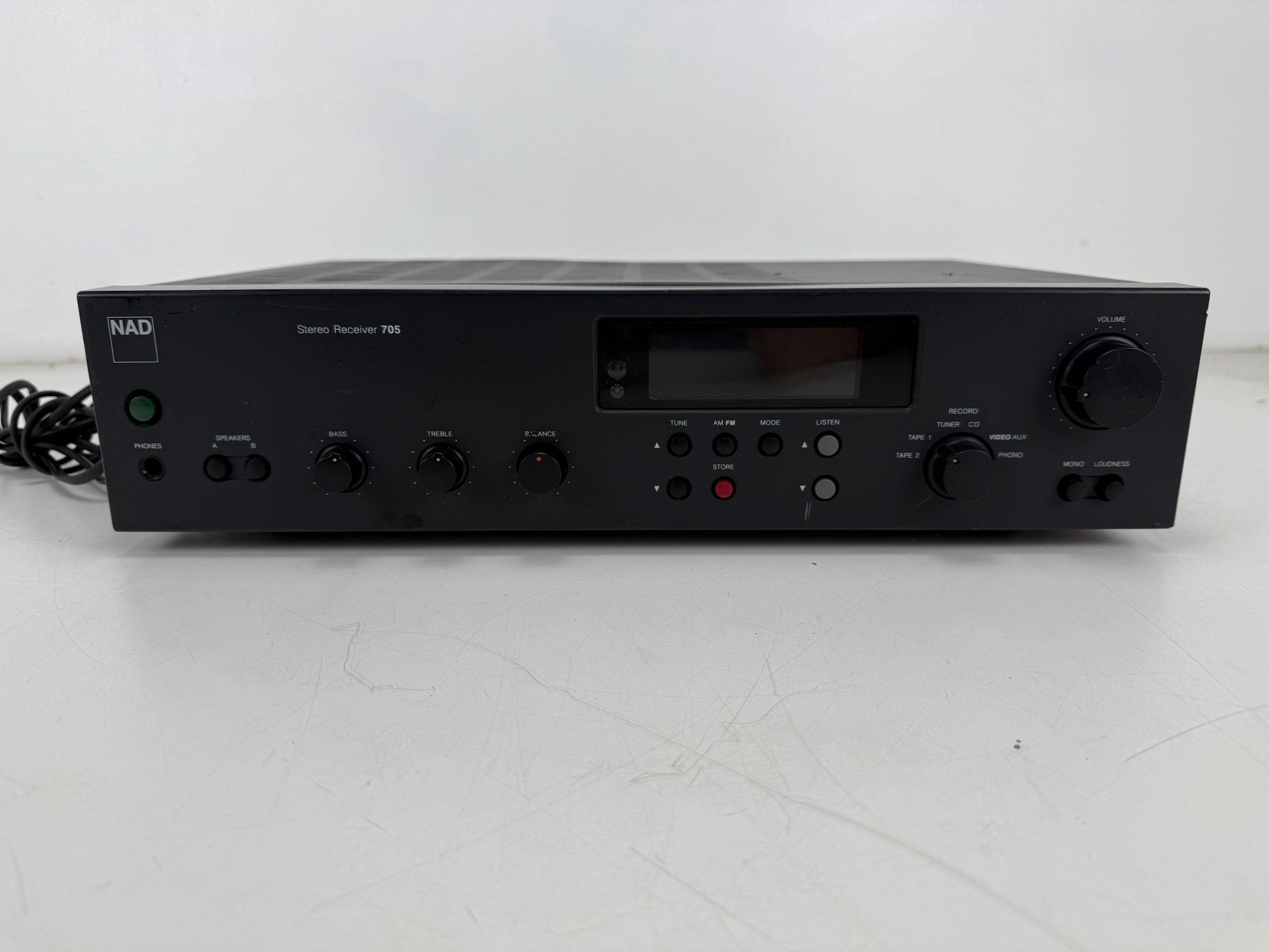 NAD 705 Stereo Receiver - New Lights