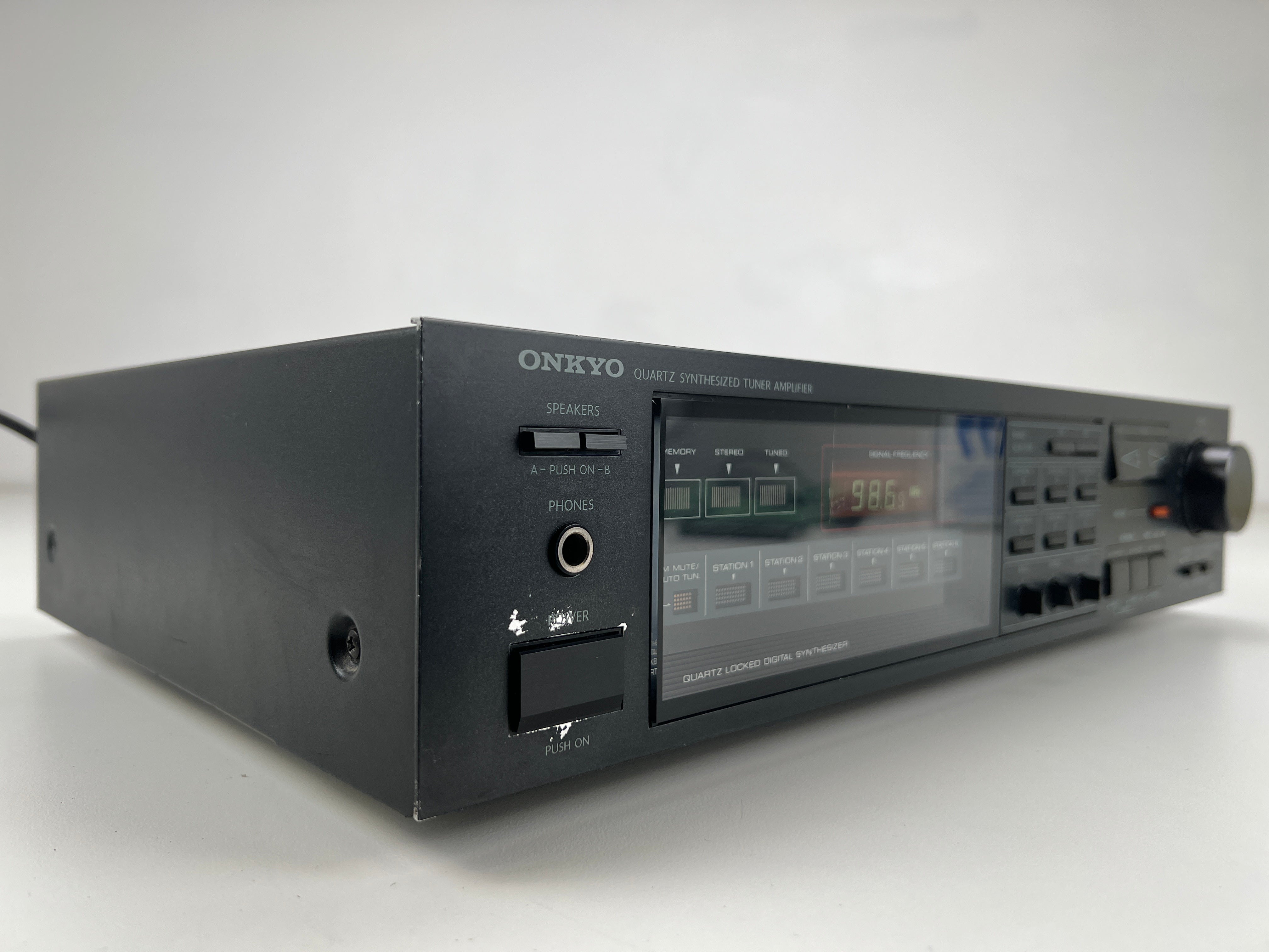 Onkyo TX-17 - Stereo Receiver