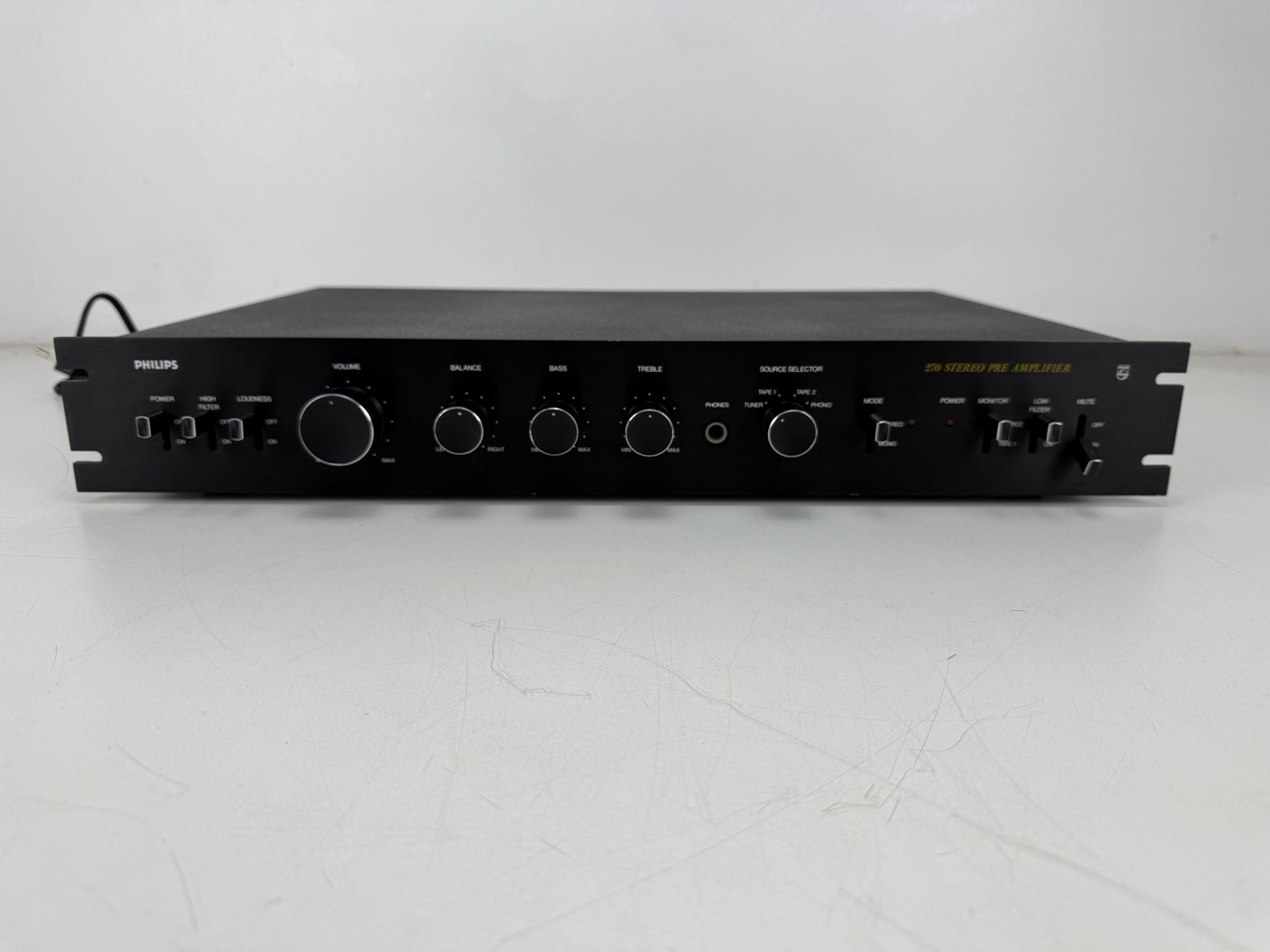 Philips 22AH270 stereo voorversterker - Zwarte tulp