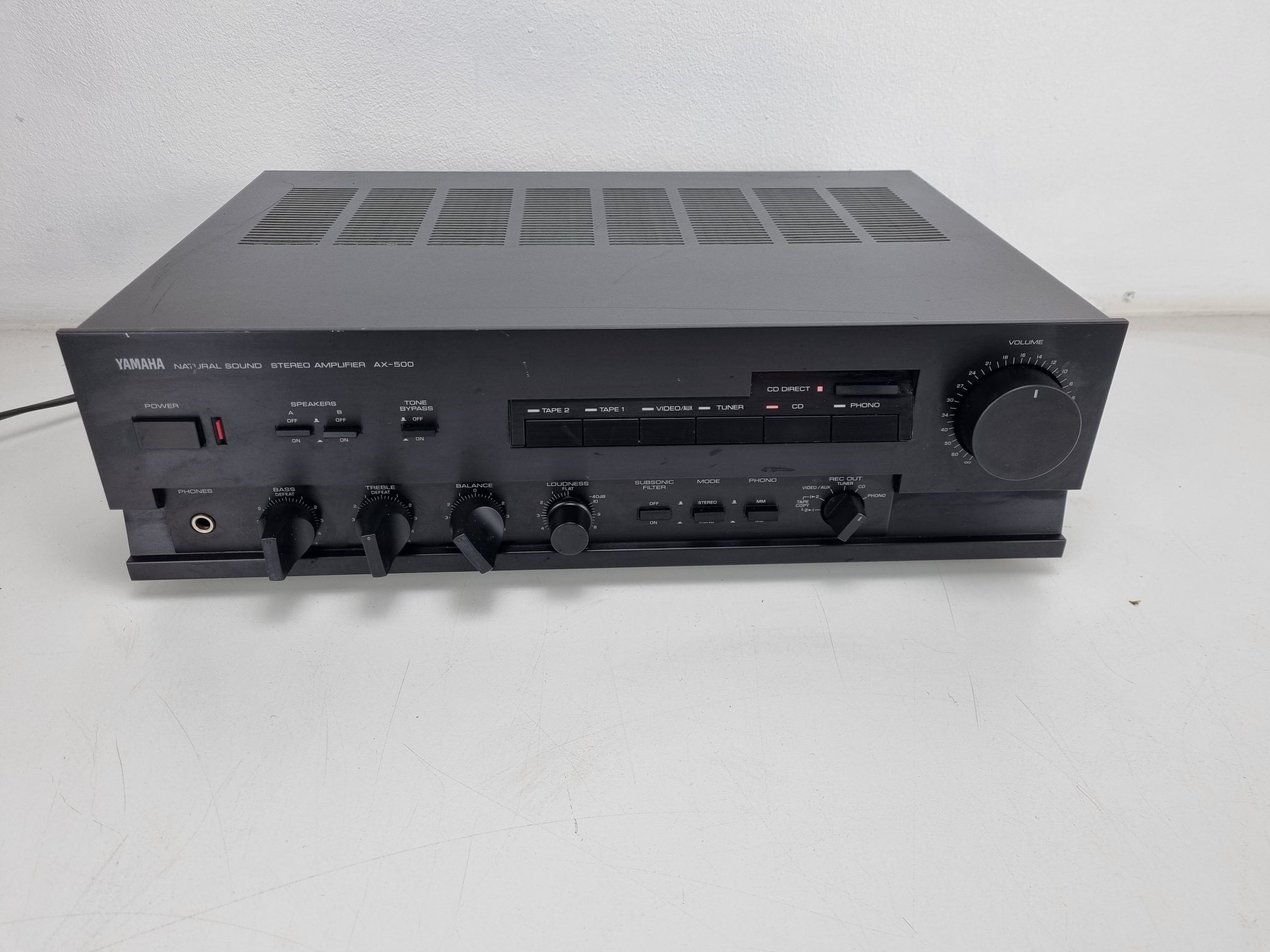 Yamaha AX500 - Geïntegreerde versterker - Volledig werkend - Gereinigd/gesmeerd