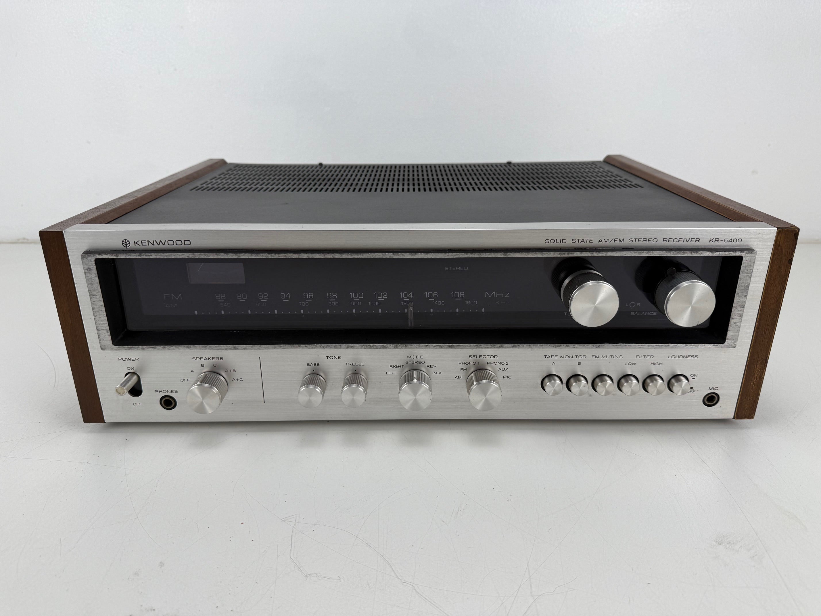 Kenwood KR-5400 Solid State AM/FM stereo-ontvanger - Onderhoud uitgevoerd