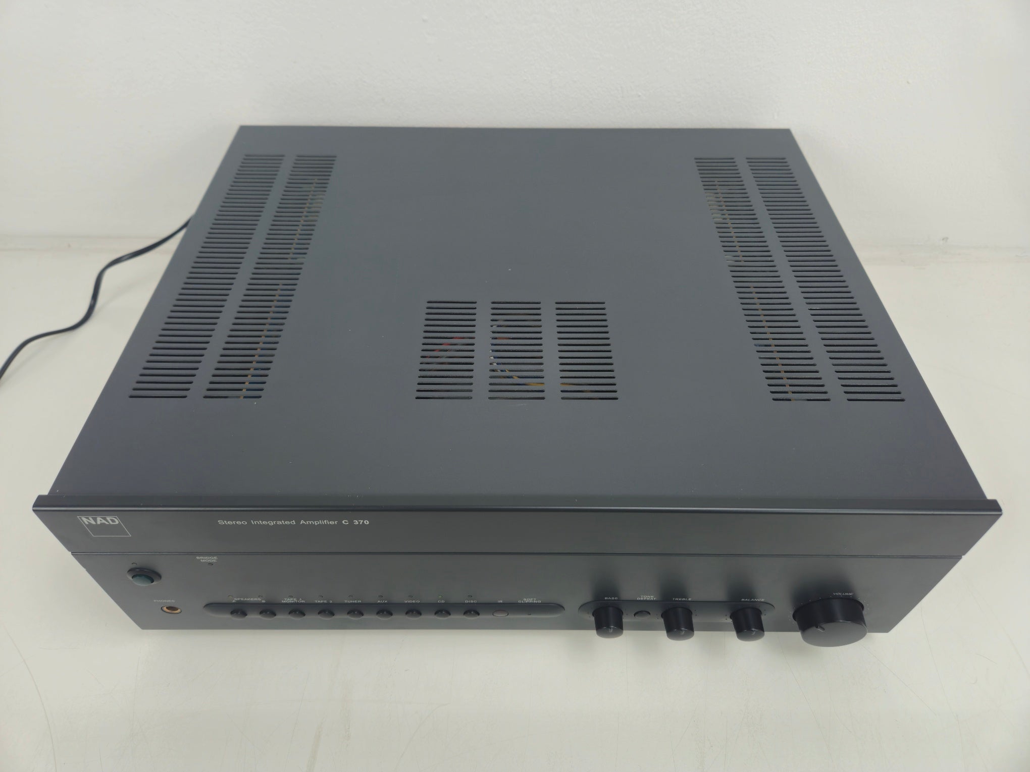 NAD - C 370 - Stereo Intergrated Amplifier - With remote