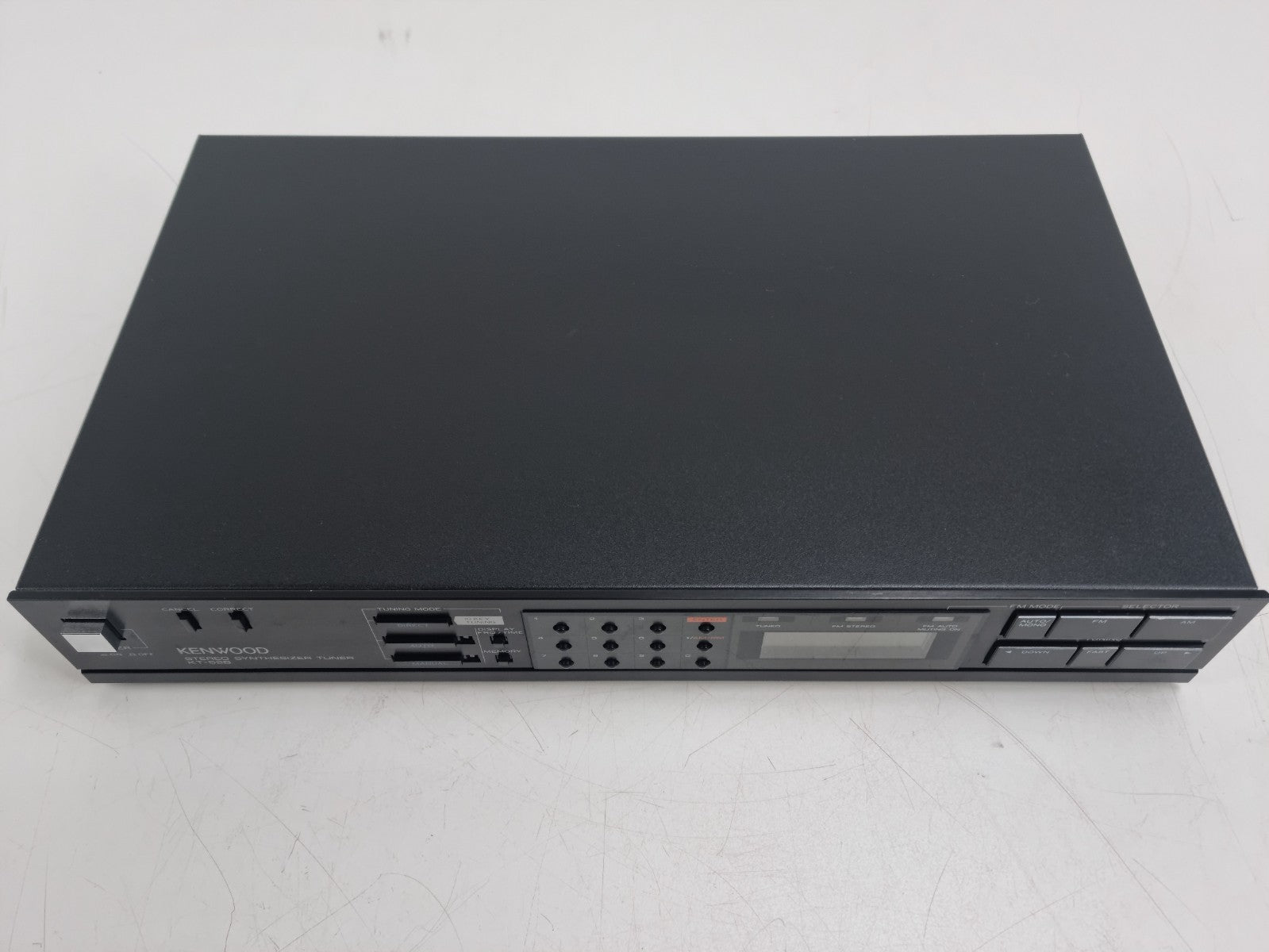 Kenwod KT-52B - Stereo Synthersizer Tuner -Mint condition