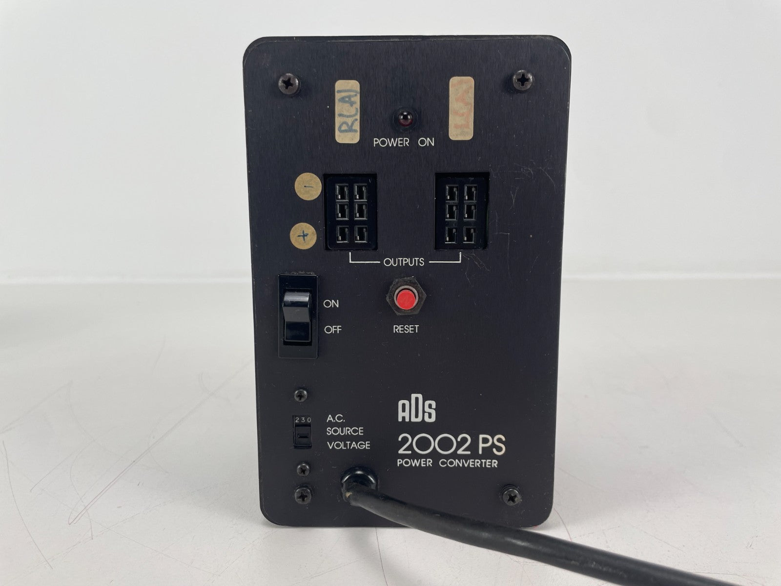 ADS A/D/S Model 2002 Bi-Amplified luidsprekersysteem met versterker