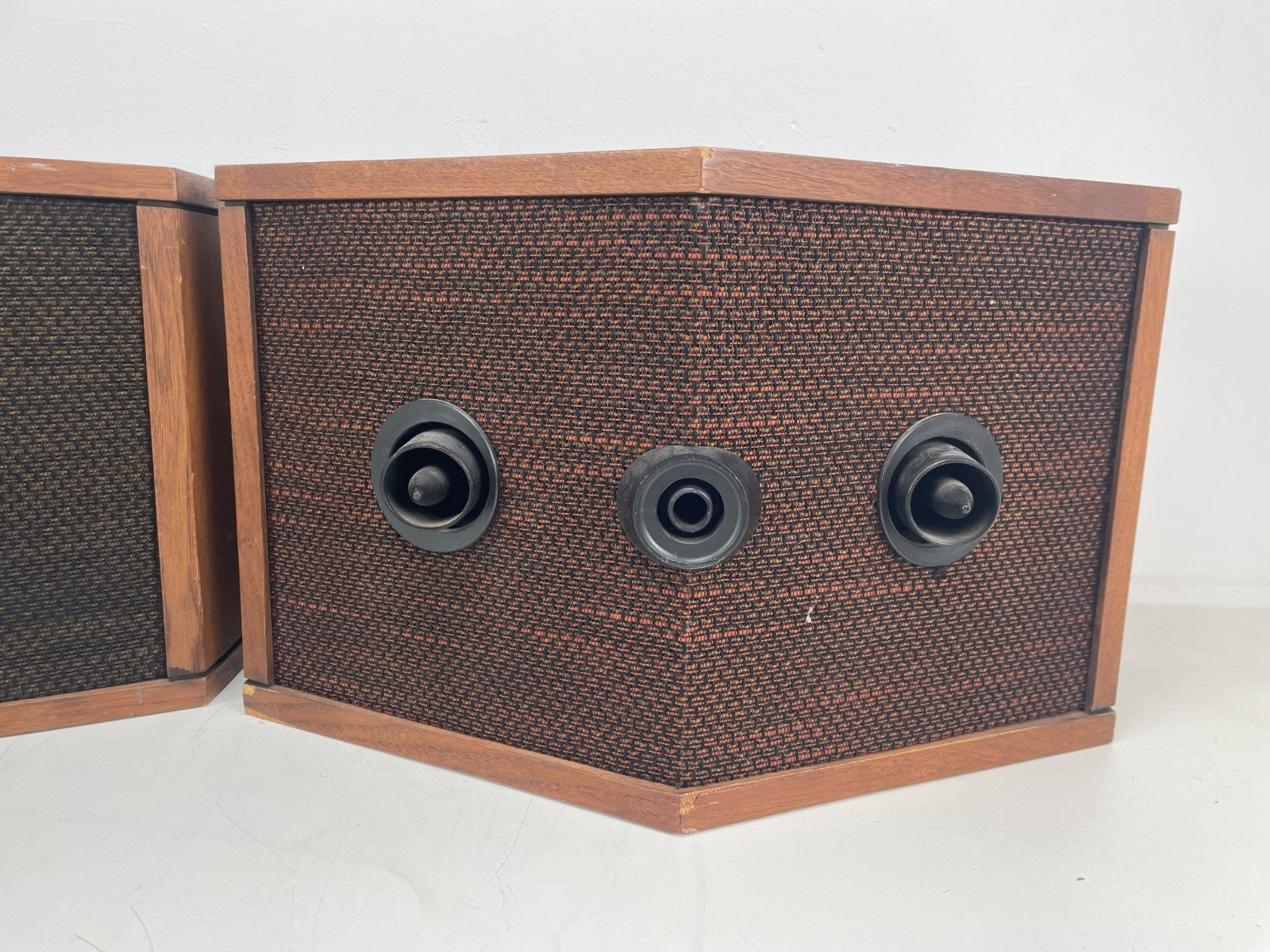 Bose 901 Series IV Speakers Set Of Two - Without EQ