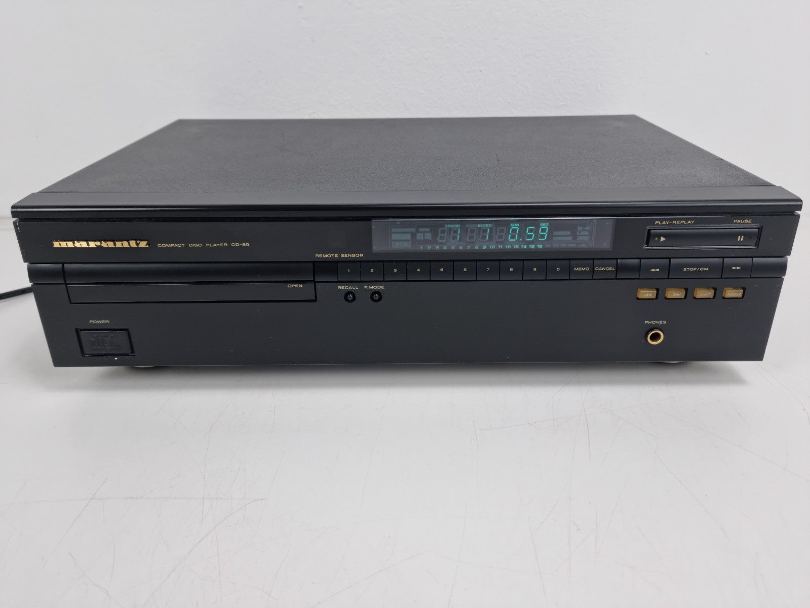 Marantz CD-50 Stereo Compact Disc Player - Light Serviced