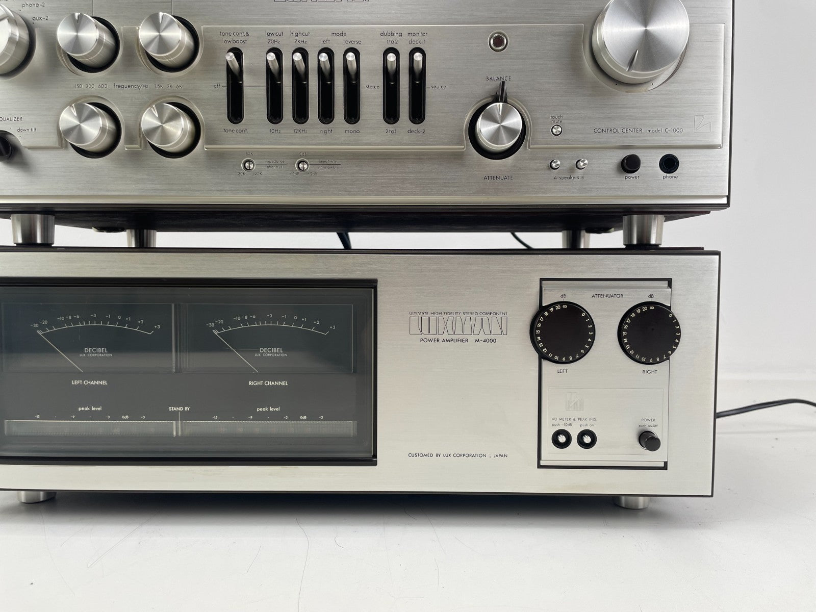 Luxman C-1000 Preamplifier + M-4000 Power Amplifier  – 1st Owner  Boxes & Manual