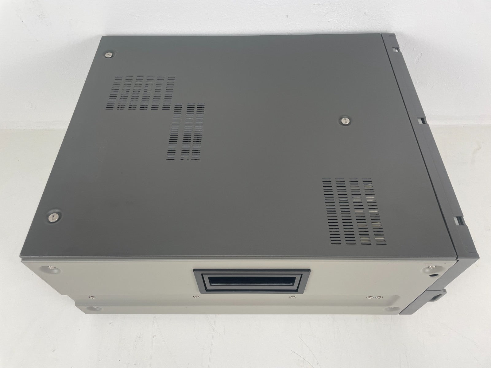 Sony DVW-A500P DigiBeta Video Recorder – Serviced/Recapped