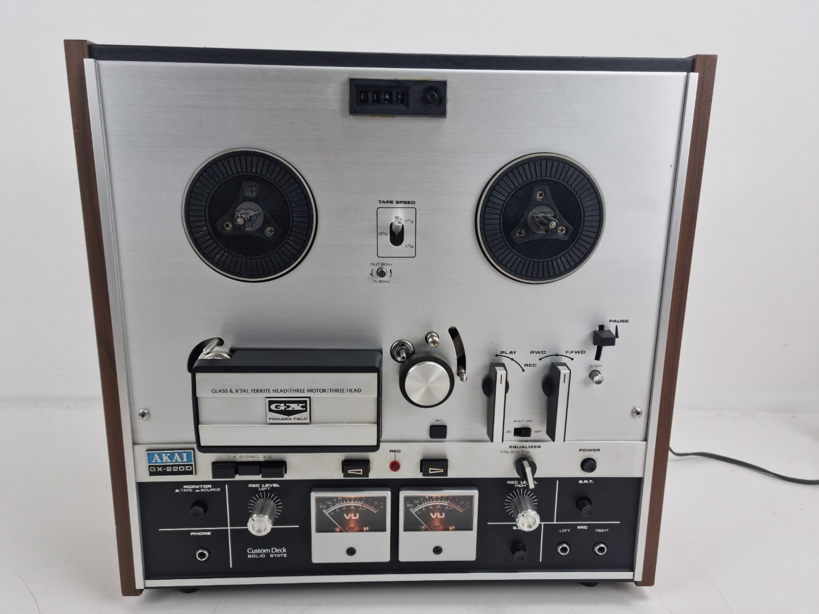 Akai GX 220D Stereo -4 track 2 Channel Tape Deck - Serviced/New transistors