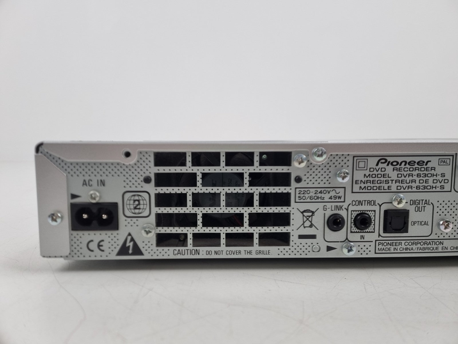 Pioneer DVR-630H-S DVD Recorder-With the instruction booklet - Remote control