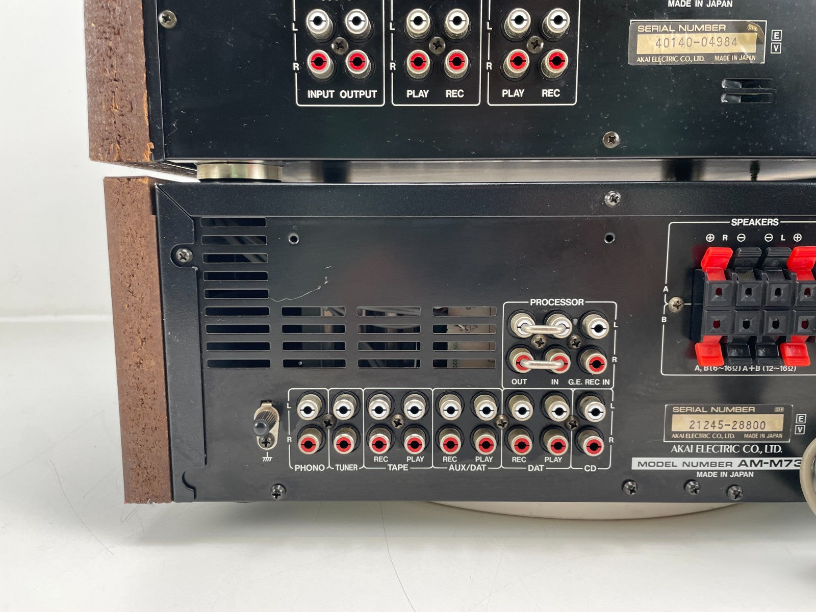 Akai AT-M739L Tuner + EA-M719 Equalizer + AM-M739 Amplifier -  Stereo Set