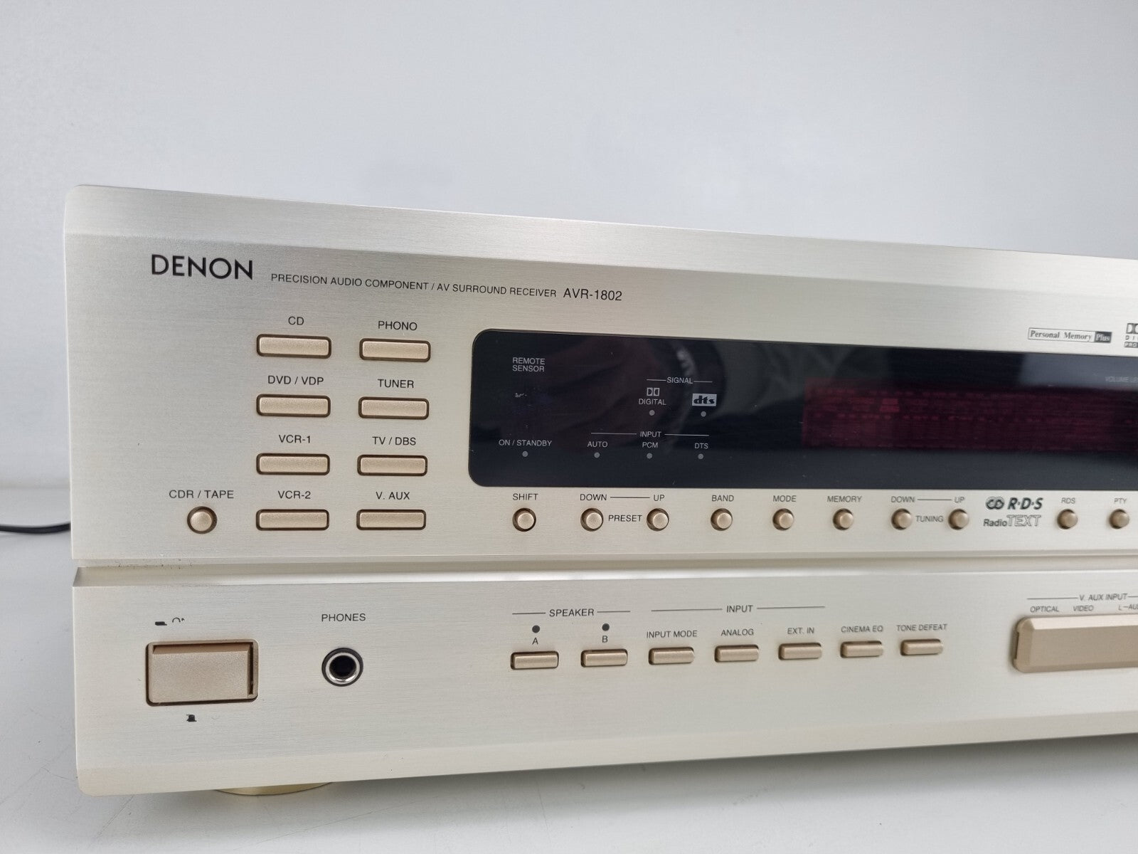 Denon AVR-1802 5.1 Stereo amplifier - Champagne