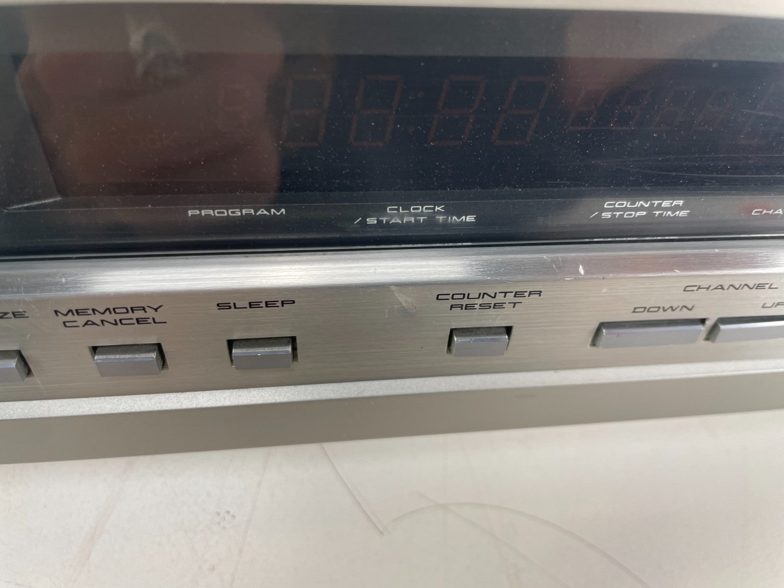Akai VS-5EG VHS Video Cassette Recorder - Sold as is
