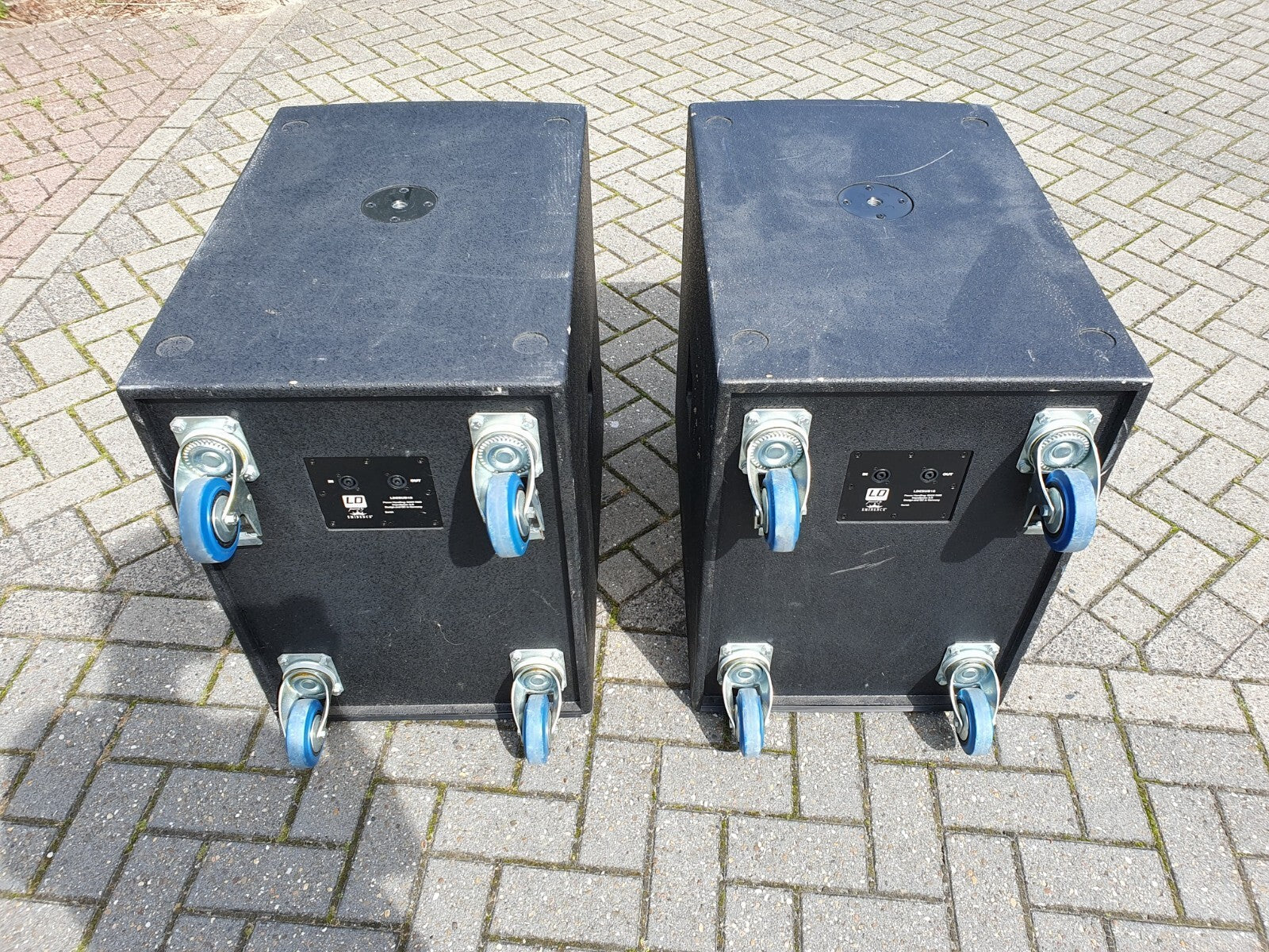 LD systems LDE SUB18 set van twee 800W 8 ohm passieve PA-luidsprekers