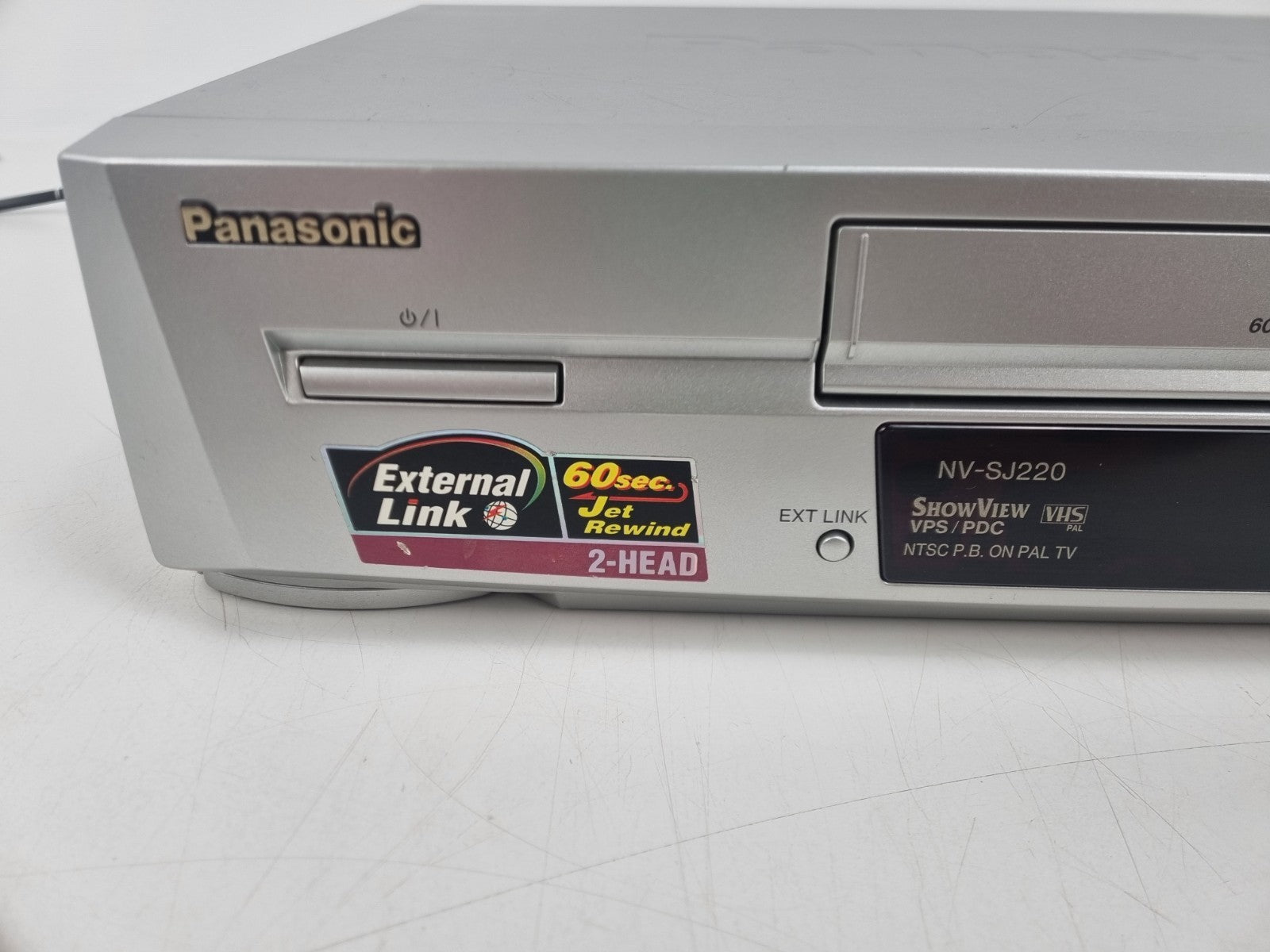 Panasonic NV-SJ220  Super Drive VHS Player With Remote