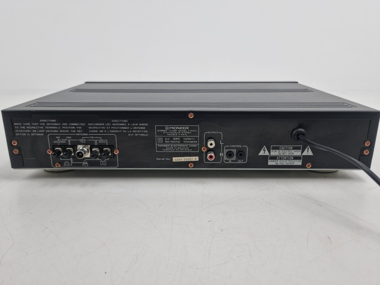 Pioneer F-447L - FM/AM Digital Synthesizer Tuner