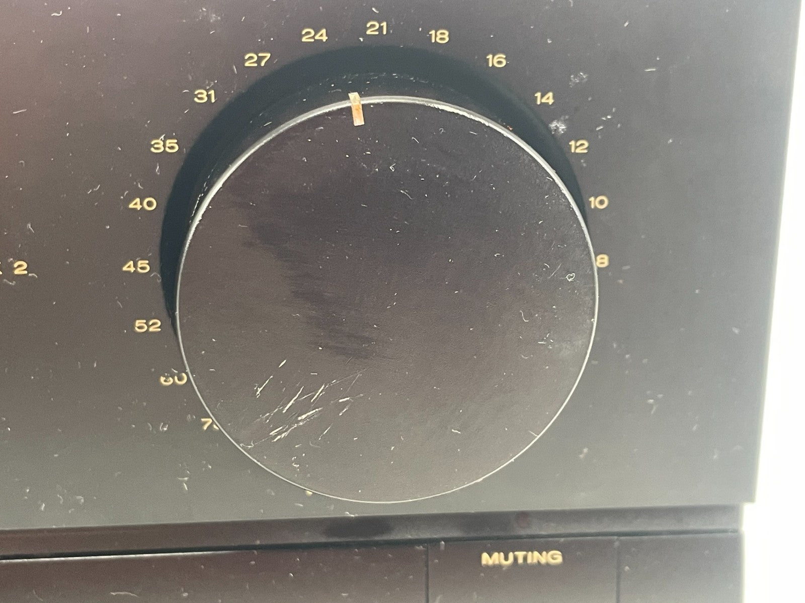 Marantz PM-80 Integrated Amplifier - 100 wat into 8 Ohm - Made in Japan