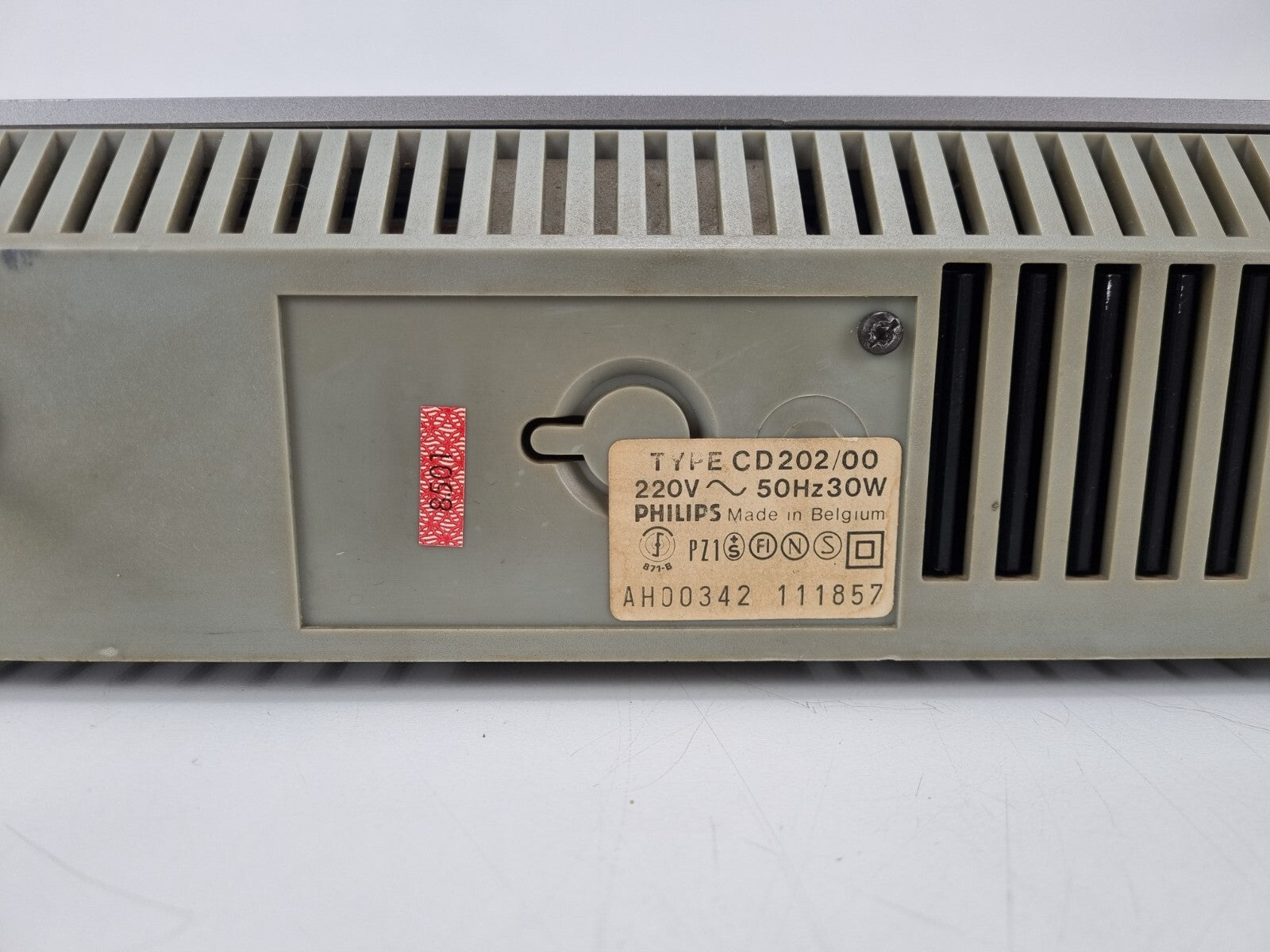 Philips CD-202 - cd-speler met laseruitlezing - Gemaakt in België - Volledig nagekeken