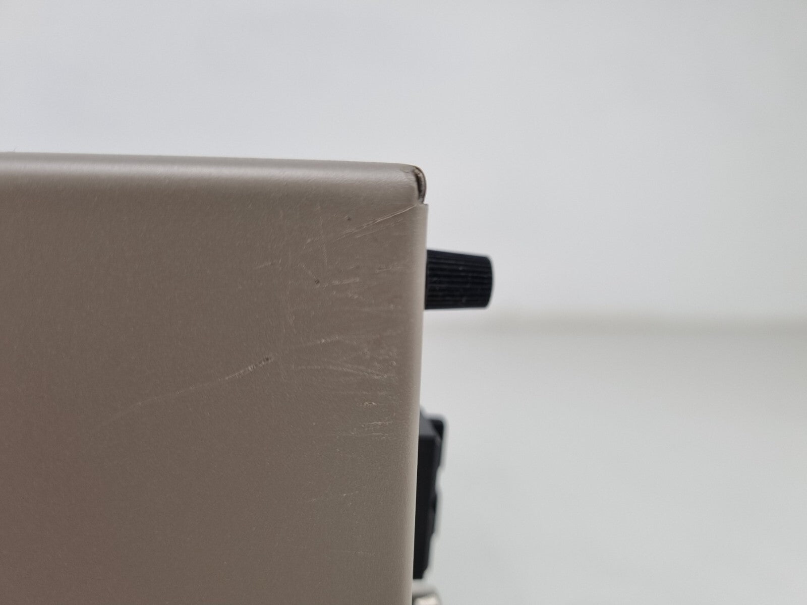 Denon AVR-1802 5.1 Stereo amplifier - Champagne